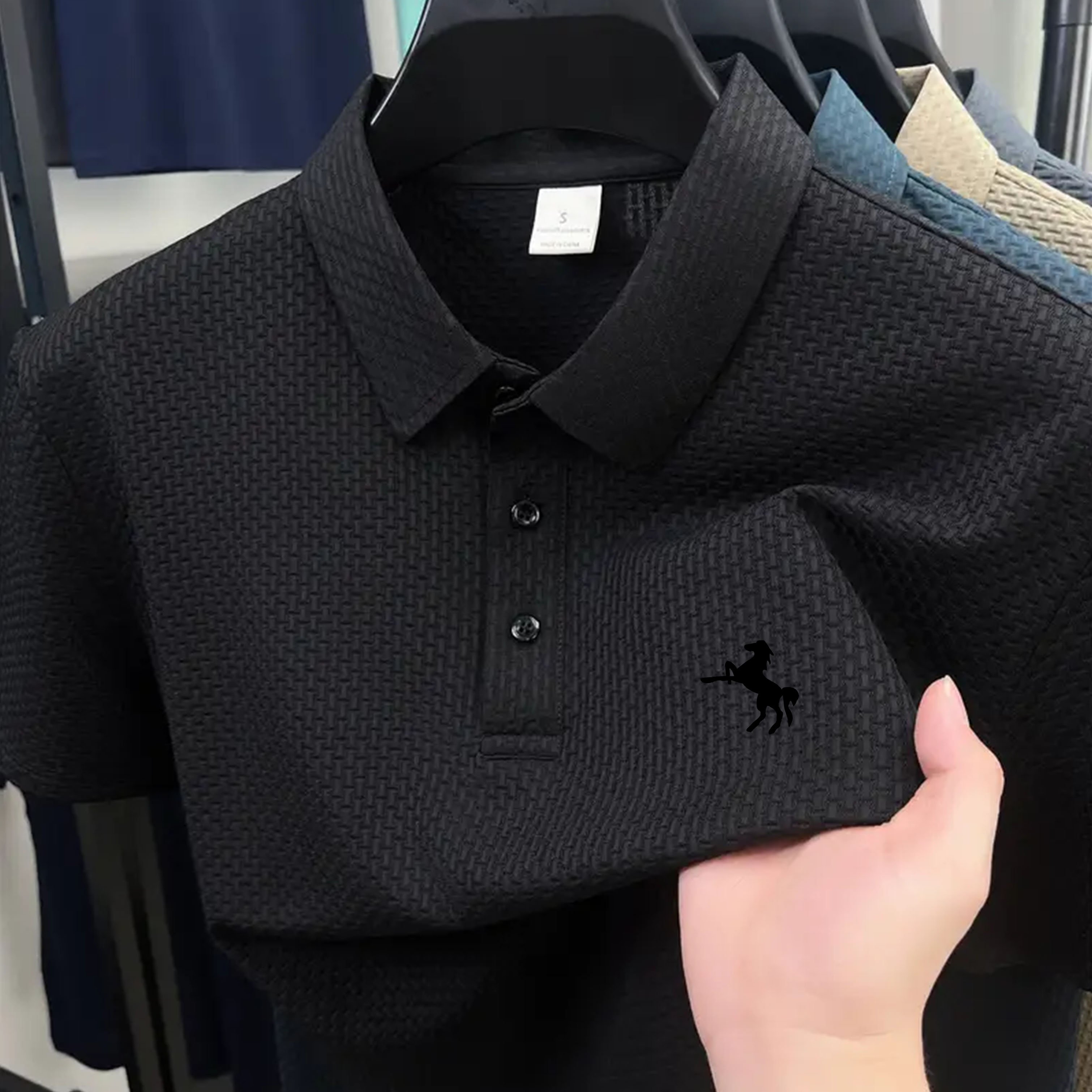 Image of S043 Starting Horse Print Men's Comfortable T-shirt, Middle Eastern Style, Breathable Casual Men's Business Casual Shirt