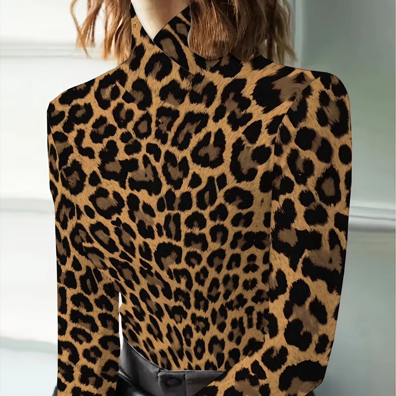 TEMU Vintage-style Crossover Half-high Neck Long-sleeve Top, Featuring And Elegant Leopard Print Design. This Slim-fit Pullover Base Layer Is A