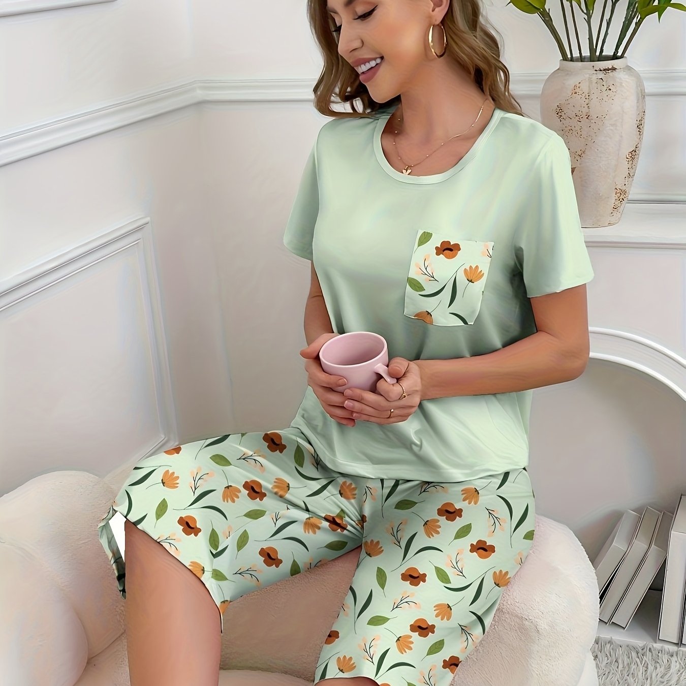 TEMU Short-sleeve Top And Capri Pants 2pcs Set, Women's Loose And Comfortable Loungewear Set