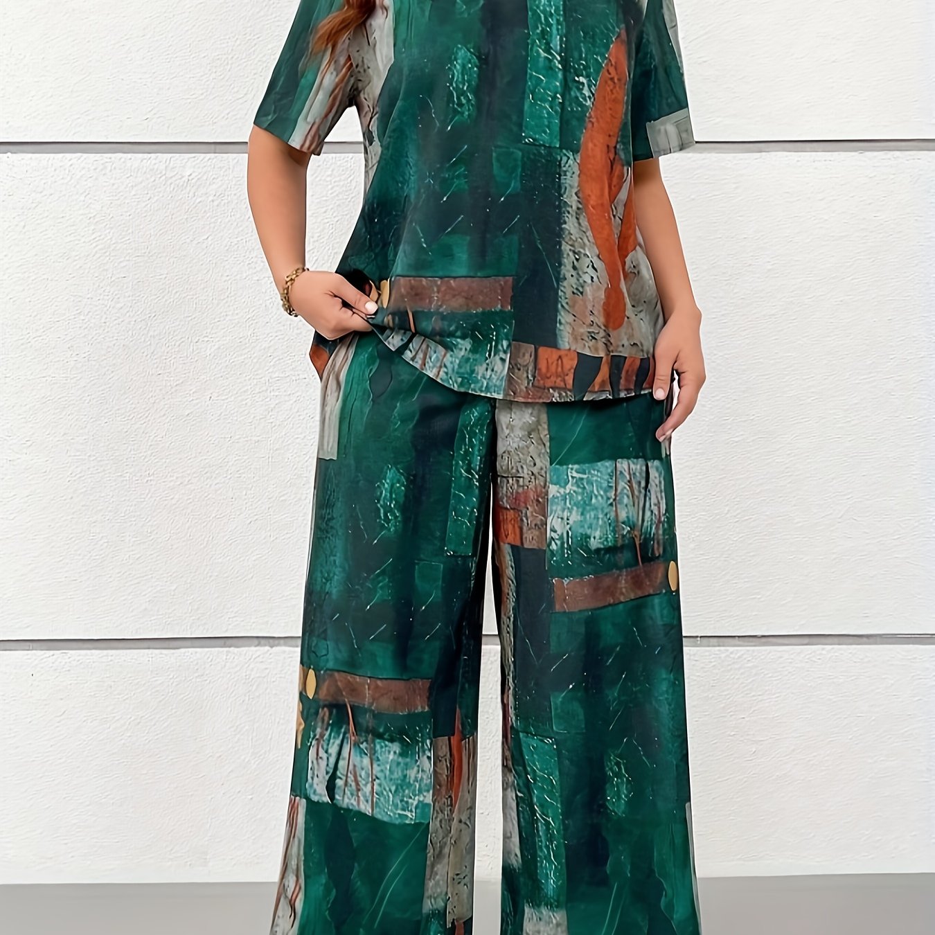 E-shop Plus Size - Plus Size - Damen Plus Size Kurzarm und 2-teiliges Set, Vintage Distressed Print, geeignet für Frühlings- und Sommerkleidung