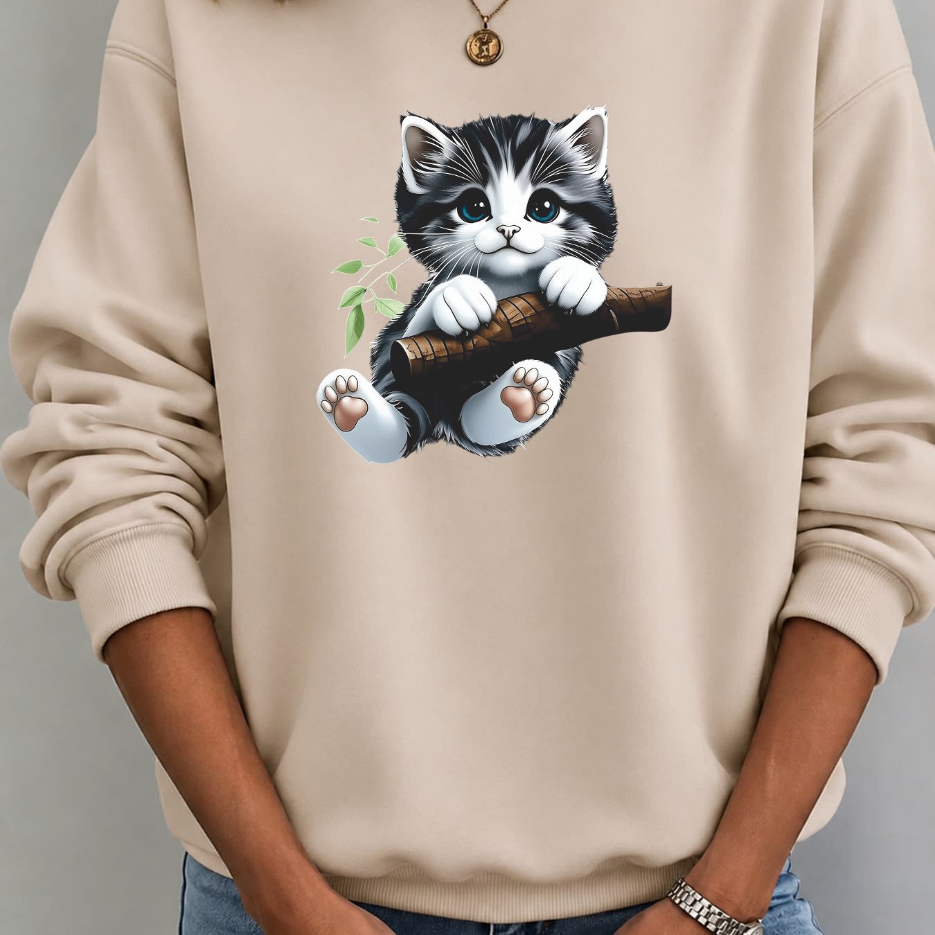 Image of Autumn/winter New Pullover: Women's Loose Fit Cartoon Cat Print Long Sleeve Crew Neck Sweatshirt For Casual Daily Wear, Breathable & Comfortable, Perfect For Spring & Fall