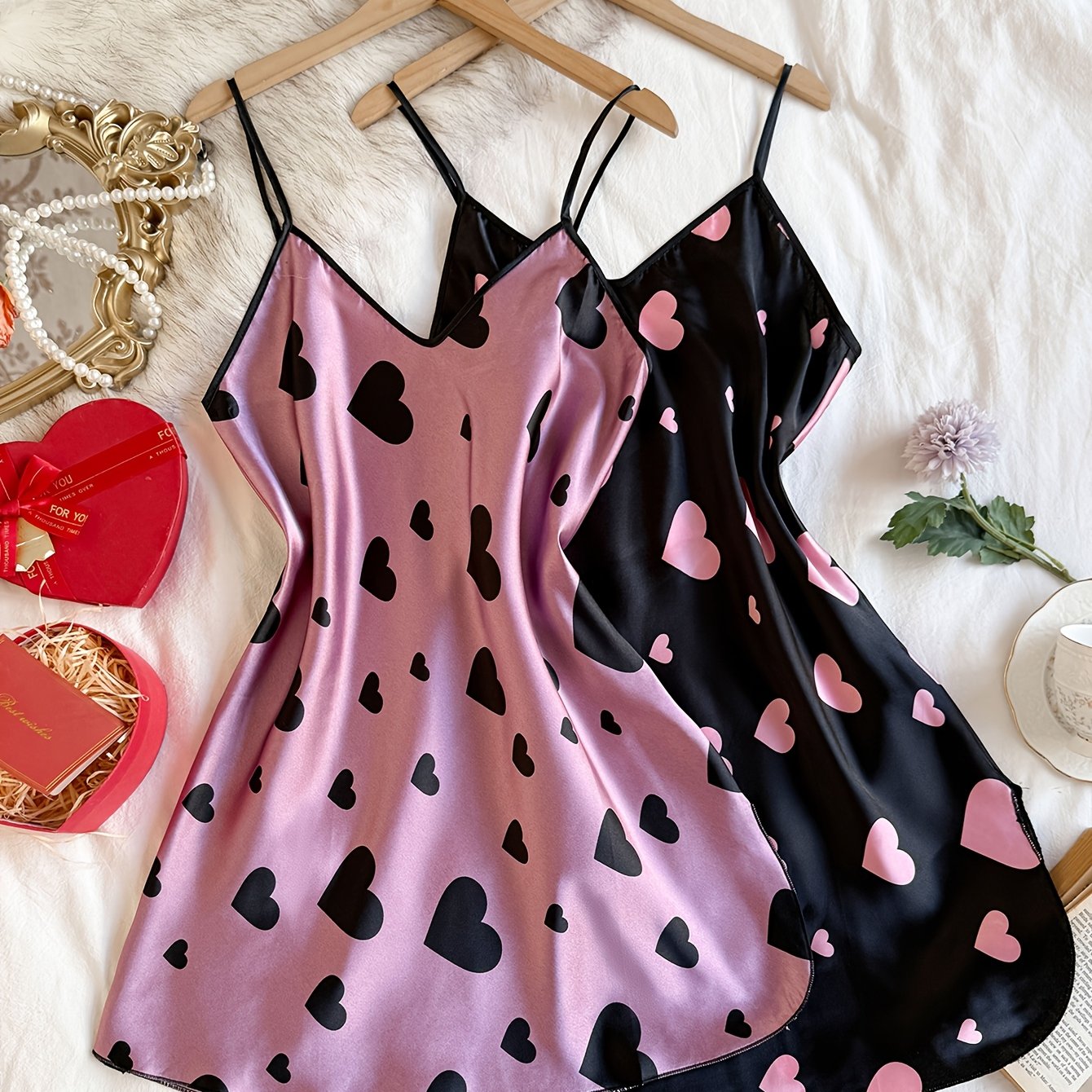 TEMU Valentine's Day Heart Print Sweet V-neck Camisole Nightdress 2pcs Set