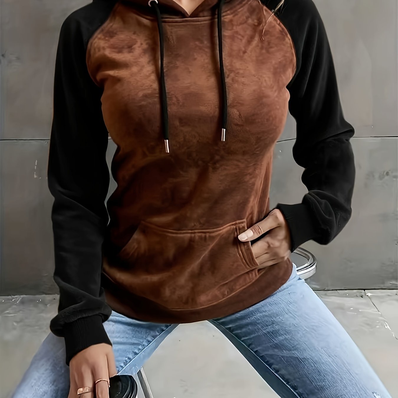 TEMU Women's Fashion Casual Autumn Hooded Eyelet Drawstring Long-sleeve Sweatshirt In Black With Brown Design, Machine Washable Dry , Suitable For