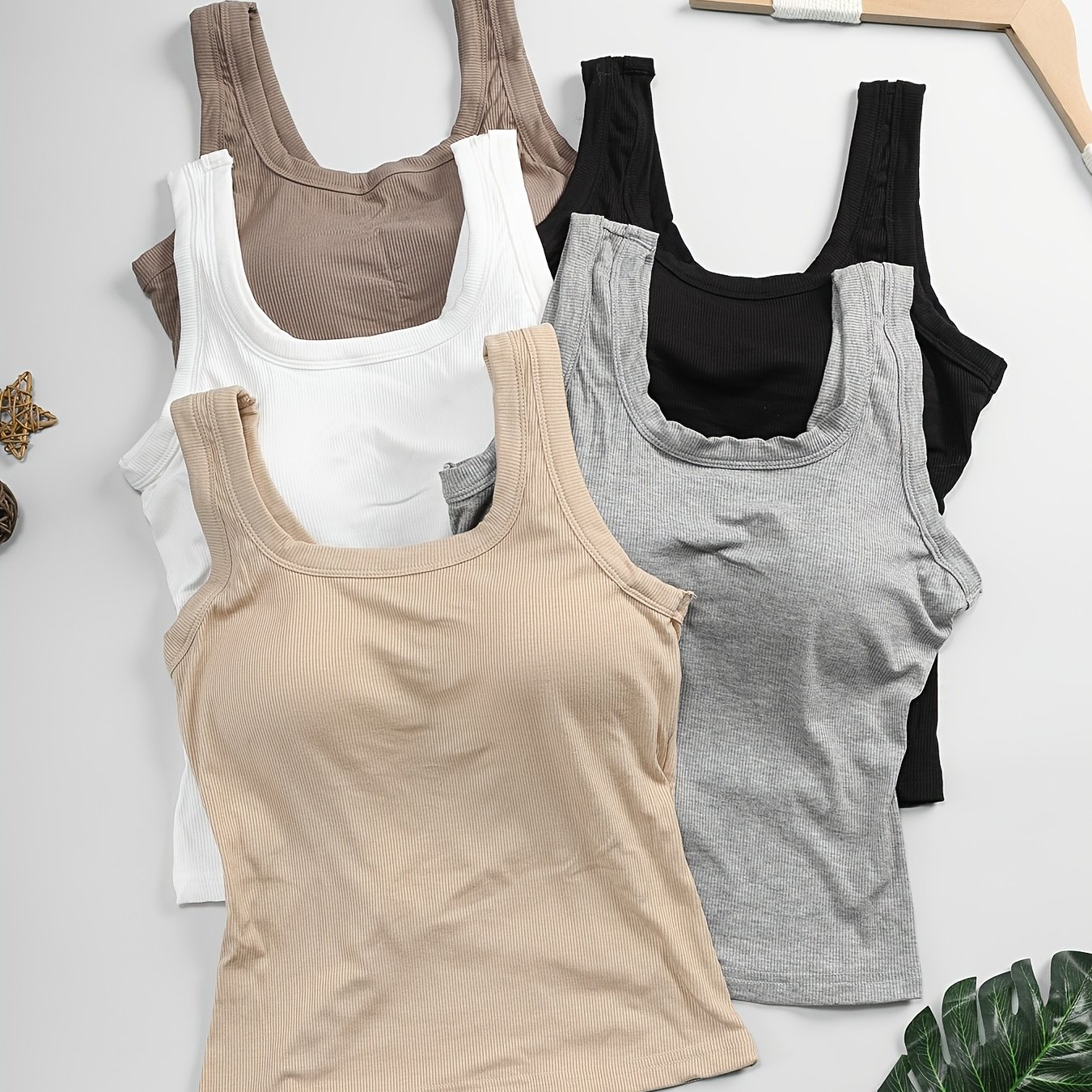 2pcs Set Of Women' Strap Textured Camisole Bra, Built-in Chest Pad, Solid Style, Suitable For , Worn .