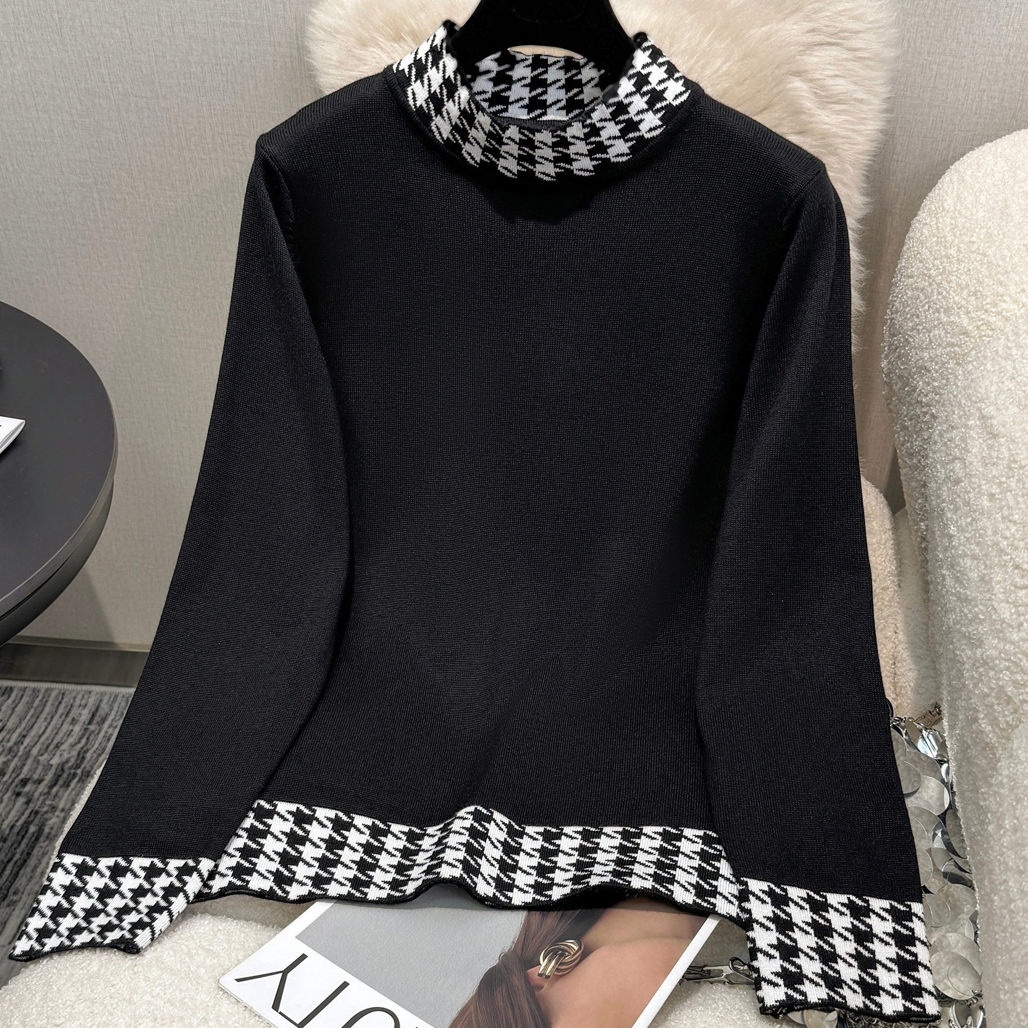 Autumn/winter -block Striped Long-sleeve Pullover Base Layer For Women, Half-high Neck Cropped Sweater Top