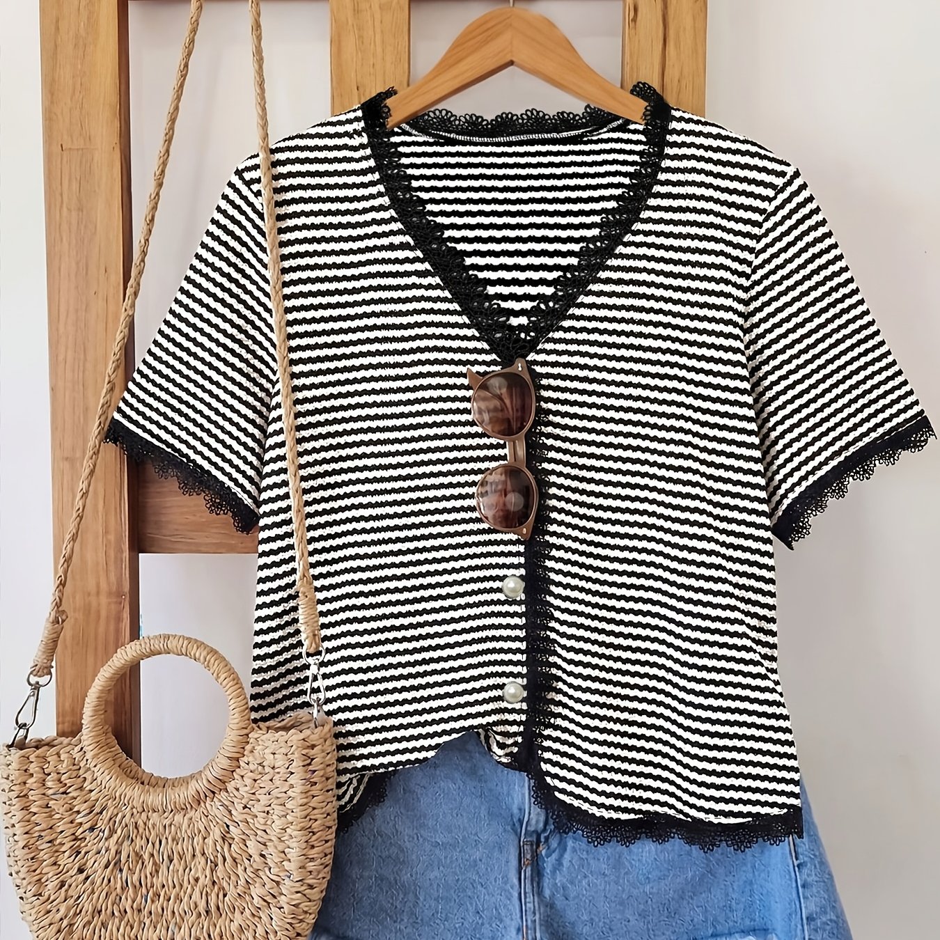 TEMU Women's V-neck Button-up Short Sleeve Lace Trim Striped Cardigan Shirt