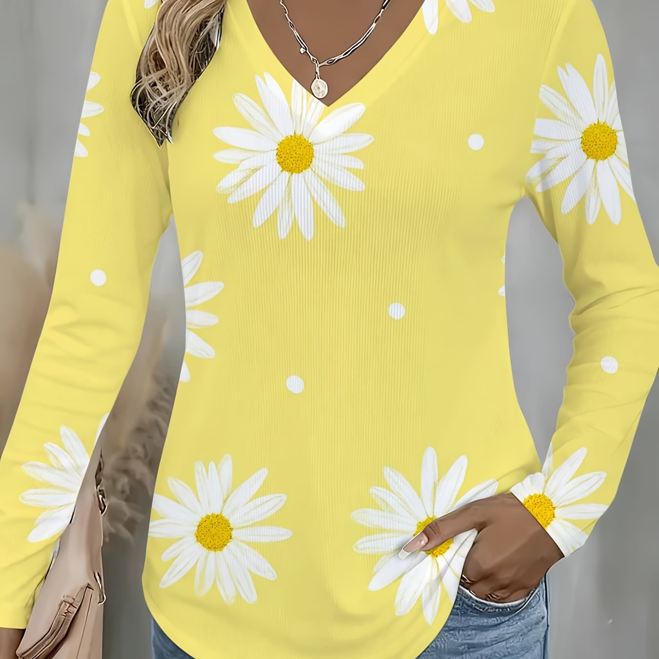 Long Sleeve V Neck T Shirt Daisy Flower Wear For Women Spring Summer Outfits Yellow Top With White Daisies And Polka Dots Fashionable Everyday Look