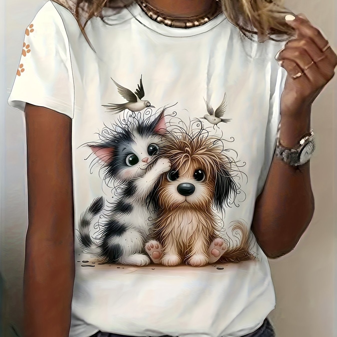 TEMU New Fashionable Chic Women's T-shirt " " Round Neck Short Sleeve Soft Suitable For Commuting And Sports Wear Trendy Women's Top