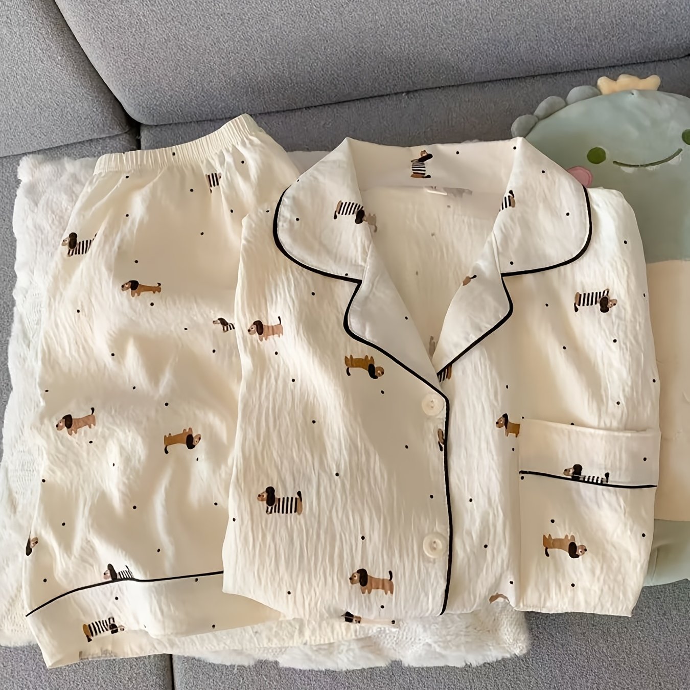 E-shop Damen Sommer Neue Strickjacke Polka Dot Süße Kurzarm Pyjama Set Damen Kurzarm Shorts Revers Niedlicher Druck Damen Freizeit Set