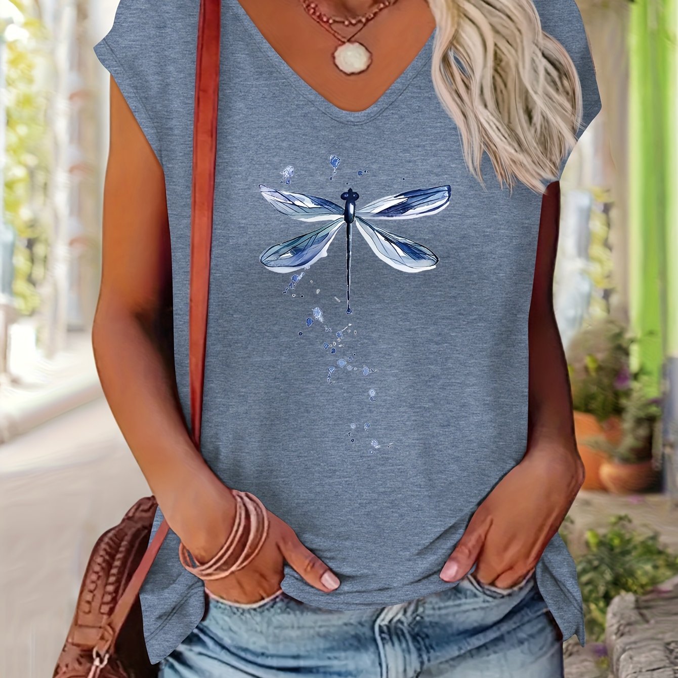 TEMU Casual Dragonfly Pattern Printed Spring And Summer Women's Everyday Versatile Beach Vacation Stylish V-neck Short-sleeve T-shirt