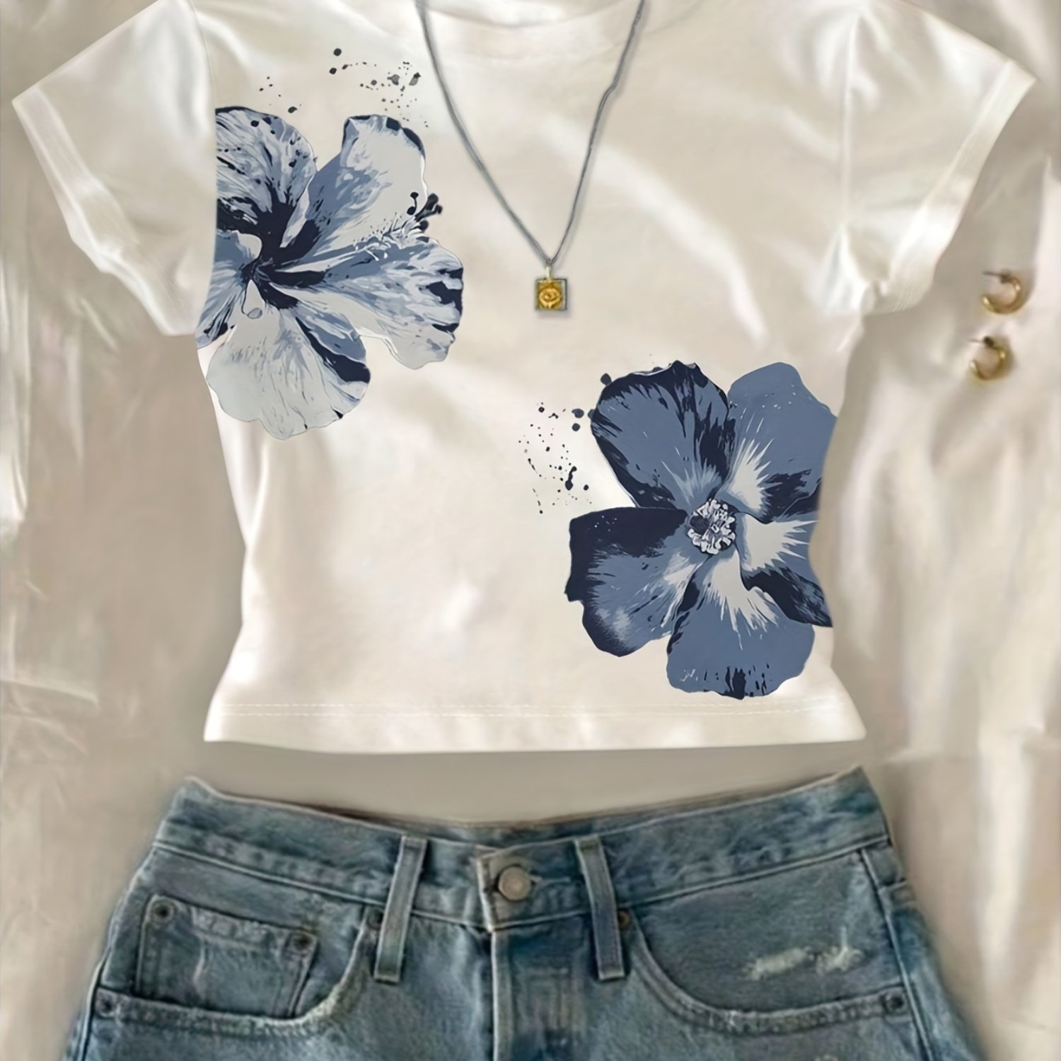 Image of Solid Color Short Printed Short-sleeved T-shirt