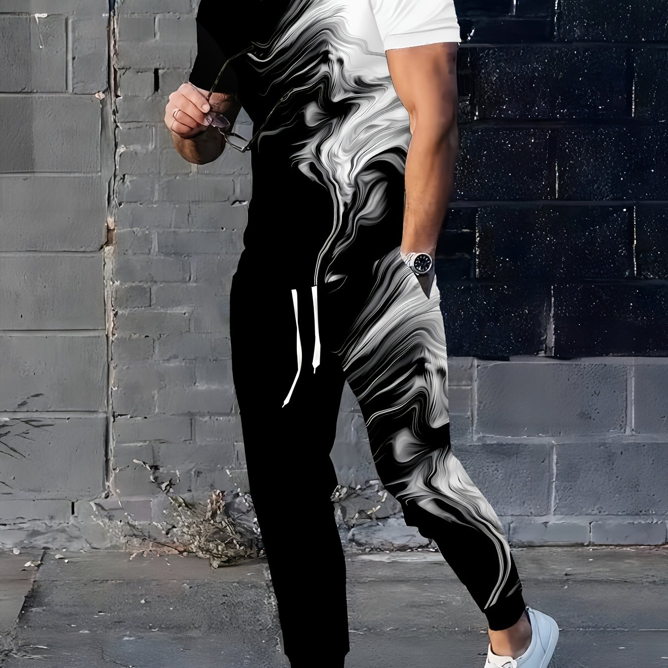 E-shop Herren Sportbekleidung aus Polyester | Elegantes Freizeit-Rundhals | Leicht dehnbarer Strickstoff mit 3D-Druck | Regular Fit Zweiteiler |