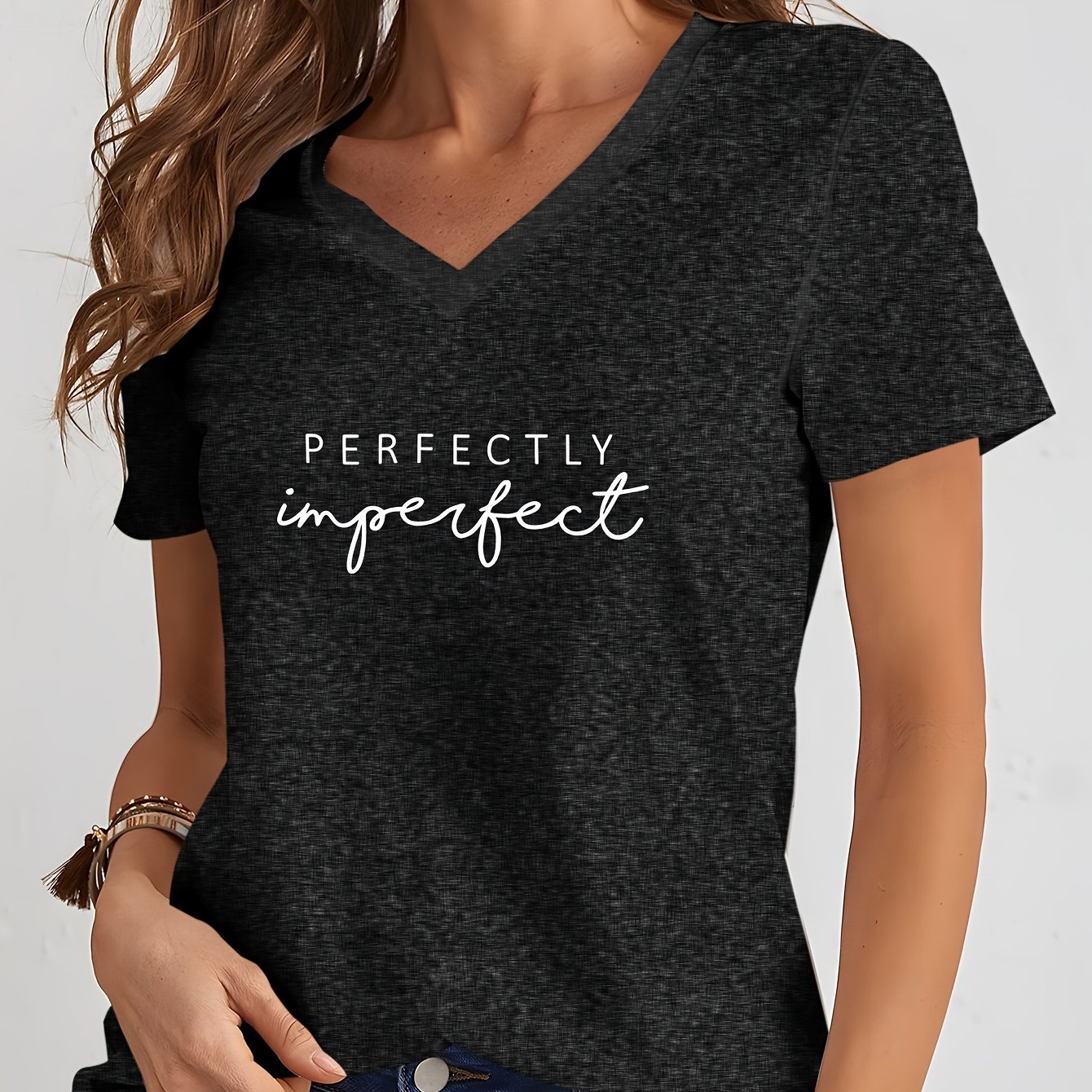 TEMU New Women's Fashionable Pattern Printed Comfortable Short-sleeved Breathable Shirt Casual V-neck T-shirt For Daily Outdoor At Home