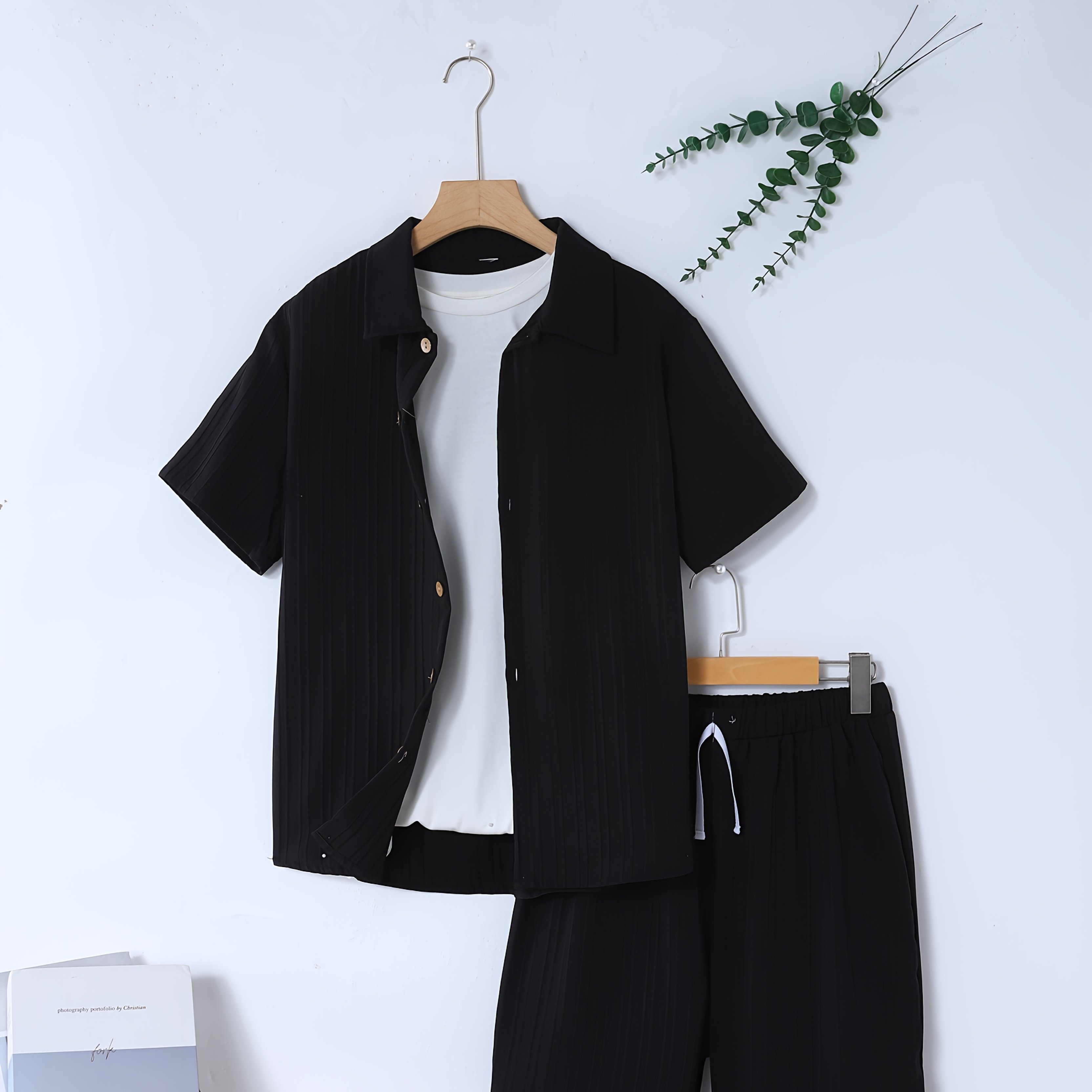 Boys' Fashion Shorts And Short Sleeve Wave Suit, Perfect For Outdoor