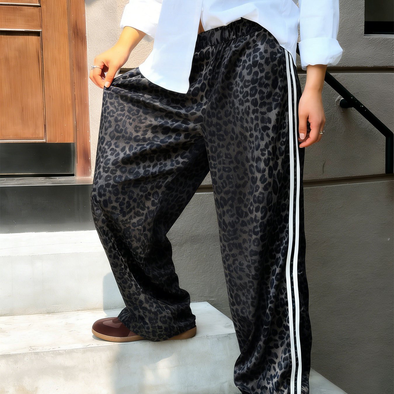E-shop Damenhose mit Leopardenmuster Seitestreifen, weite Beine, hohe Taille, lockere Passform, Freizeithose für Frühling/Herbst, Hose im