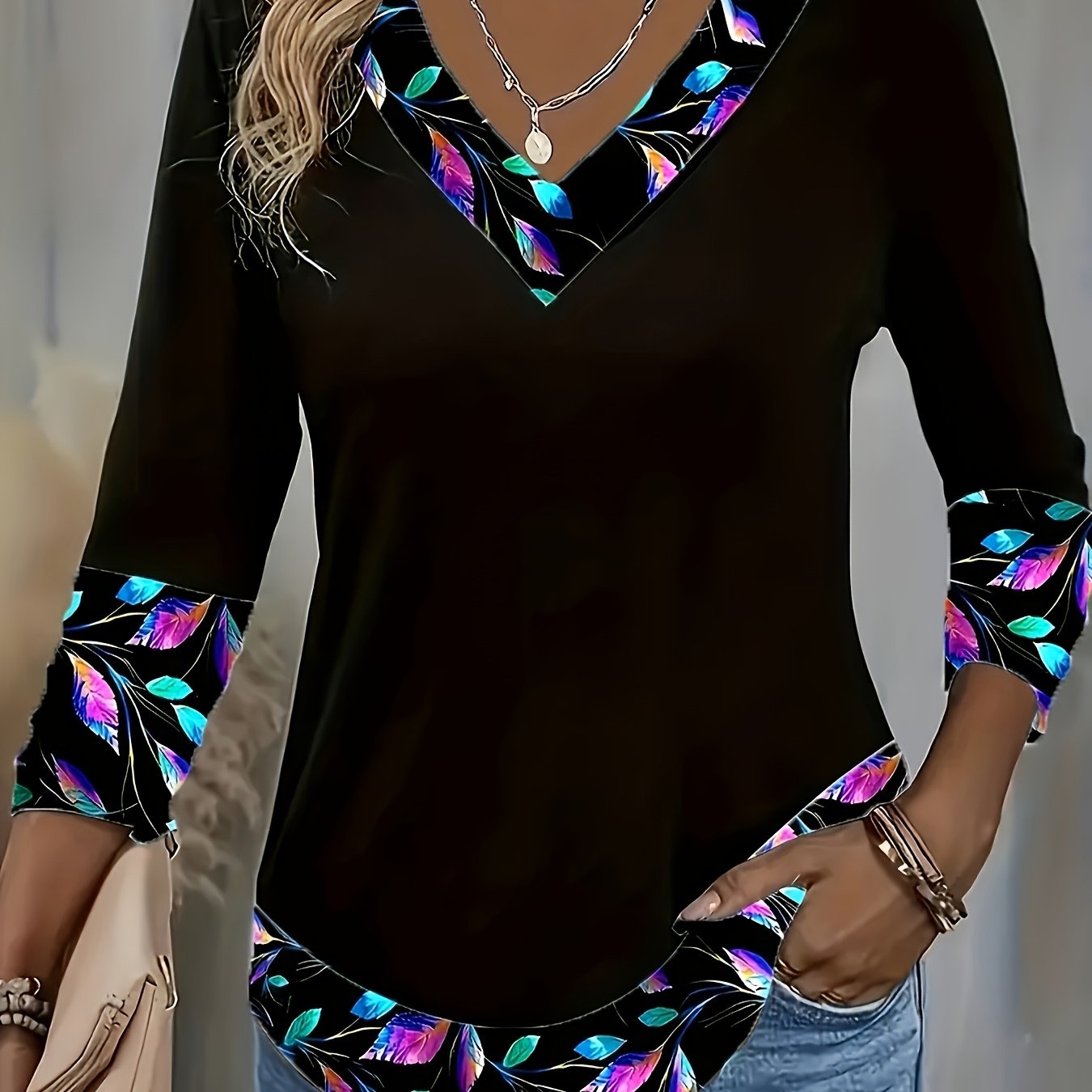 TEMU Women's Elegant And Stylish Color- V-neck T-shirt With Leaf Print - Everyday Wear