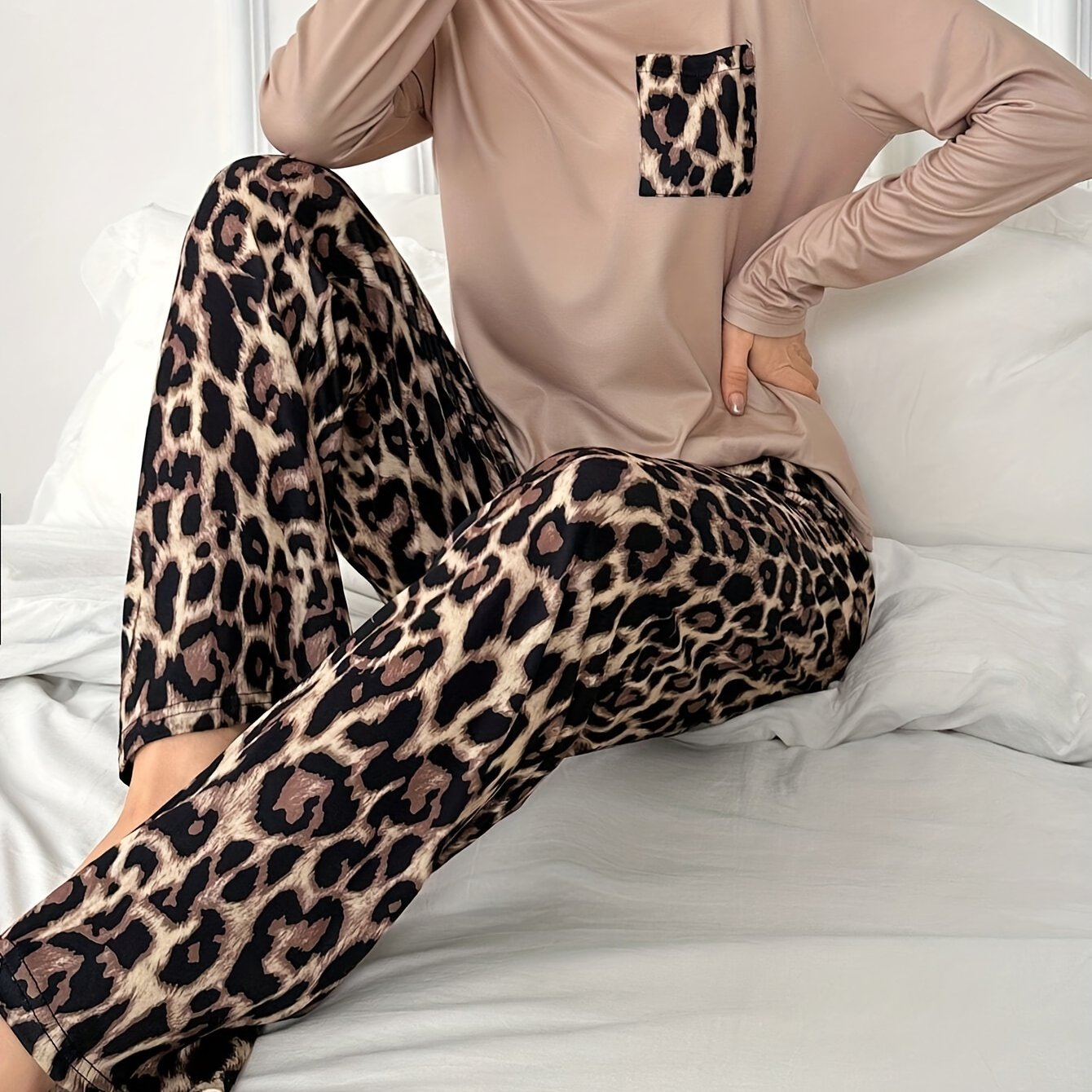 TEMU Women's Mature Leopard Print Pajama Set, Long Sleeve Round Neck Top & Pants, Comfortable Relaxed Fit For Fall