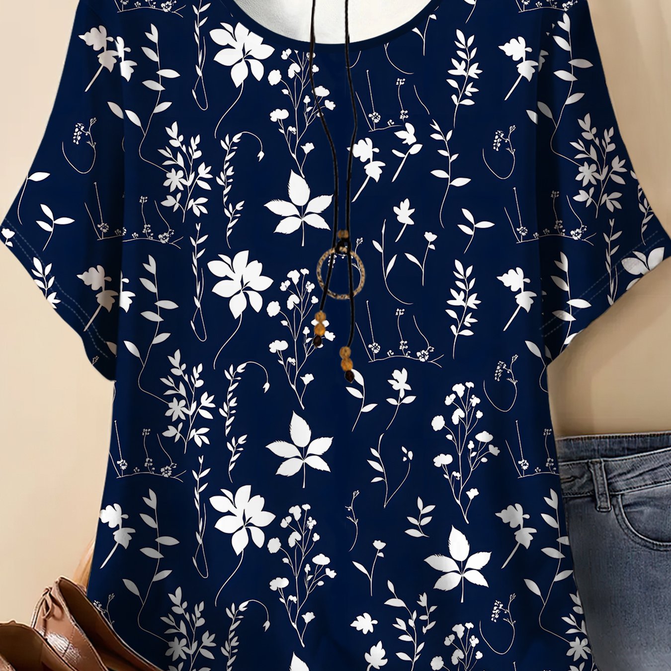 TEMU Plus Size - Fashionable Women's Round Neck Short Sleeve T-shirt With Dark Blue Floral Print, Warm And Beautiful European/ Style,