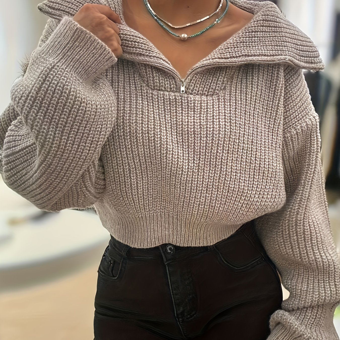 Women&#39;s Fall Winter Half-Zip Lantern Sleeve Cropped Sweater - Elegant Ribbed Pullover with Zipper Detail, Slim Fit Mid-Weight Stretchy Machine Washable Casual Chic Tops, Sweater, Winter Comfort Clothing, Foldover Ribbed Detail, Durable Knitwear