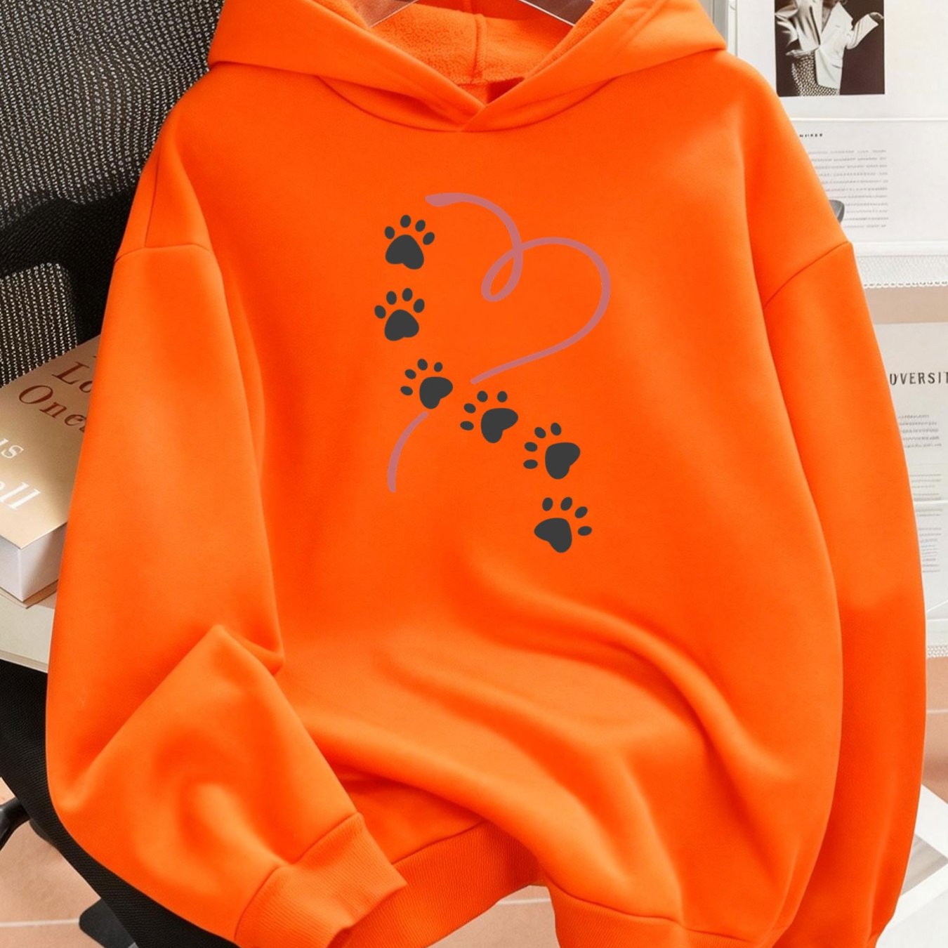 TEMU Plus Size 1pc Fashion Women's Autumn/winter Warm Hooded Sweatshirt, Elegant And Beautiful Y2k Style Paw Print Heart Pattern, Cute And Adorable ,