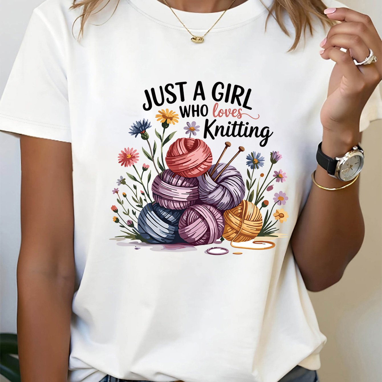 TEMU Women's Yarn Daisy 'just A Who T-shirt - Graphic Print Short Sleeve Crew Neck Top With Yarn & Daisy, Spring Summer Casual Suitable For Parties,
