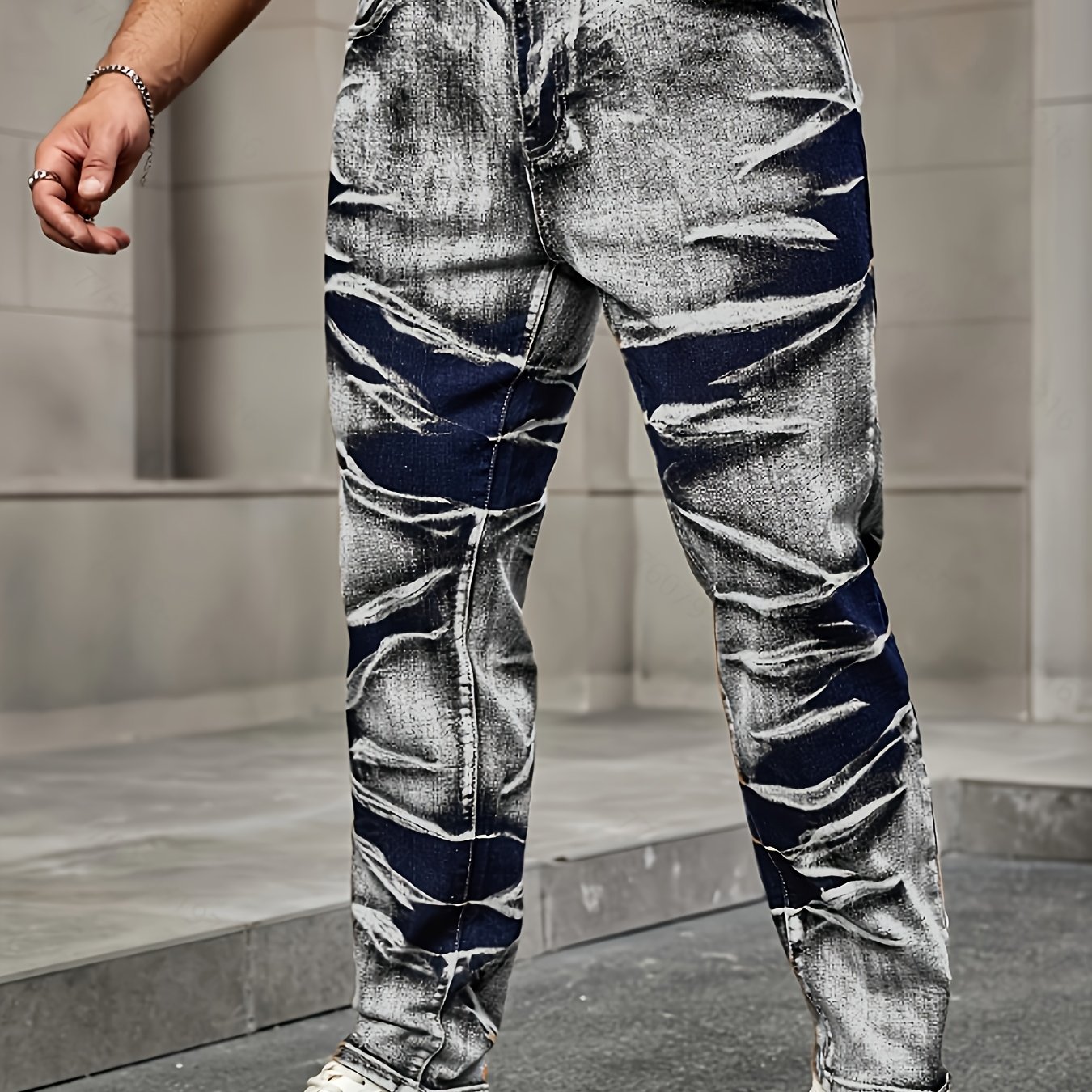 Plus Size Men's Distressed Stretch Jeans