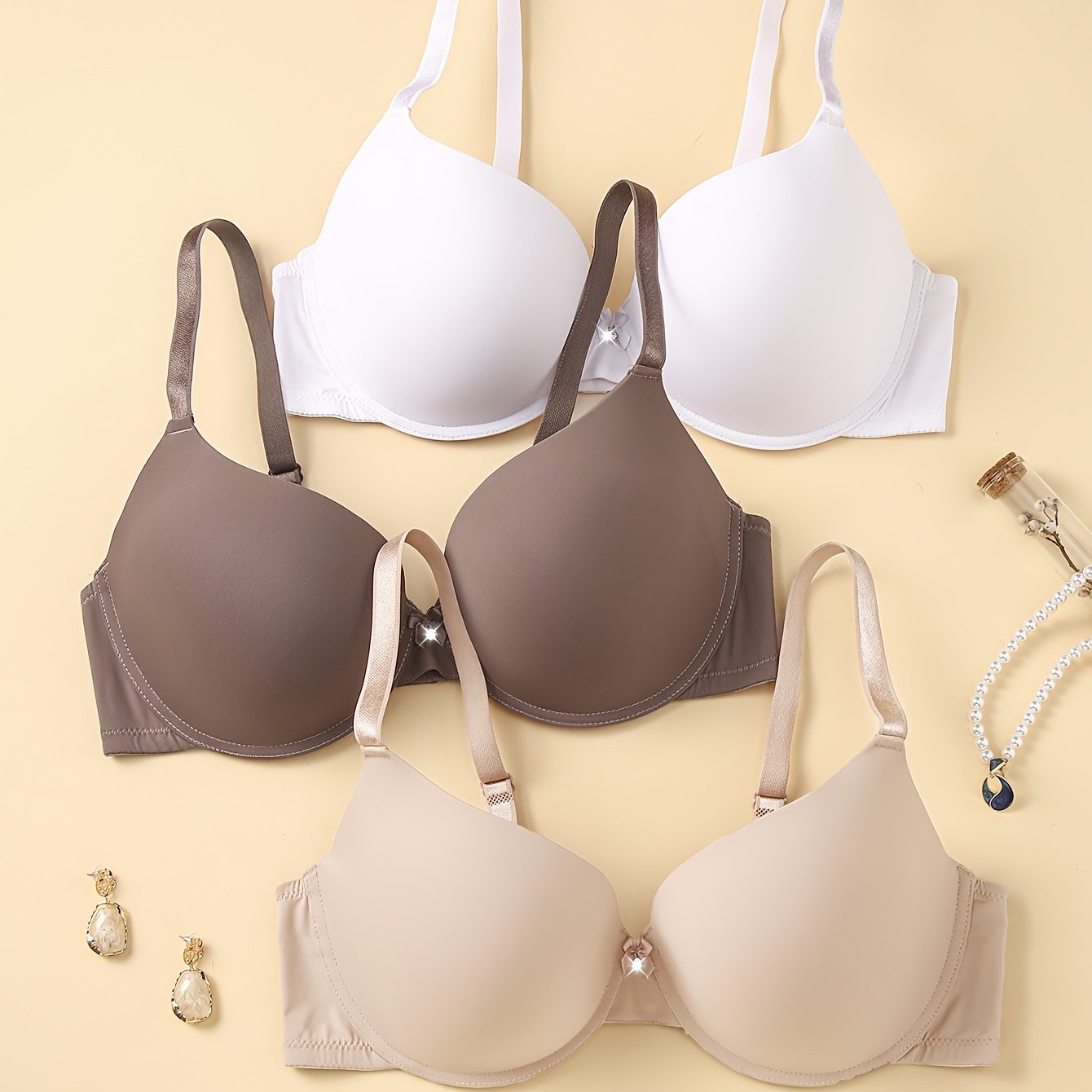 Seamless Smooth Women's Underwear For Bust Support, Comfortable And Simple Bra Set Of 3