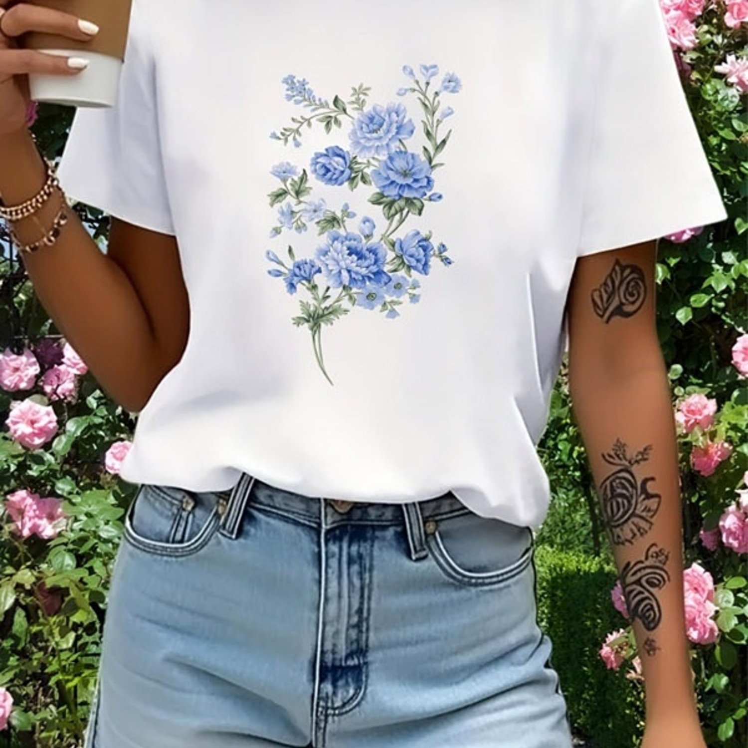 TEMU Blue Leaf Print White Women's T-shirt, Short Sleeve Crew Neck Top, Multiple Sizes , Comfortable Casual Tee Perfect For Daily & Casual Weekend