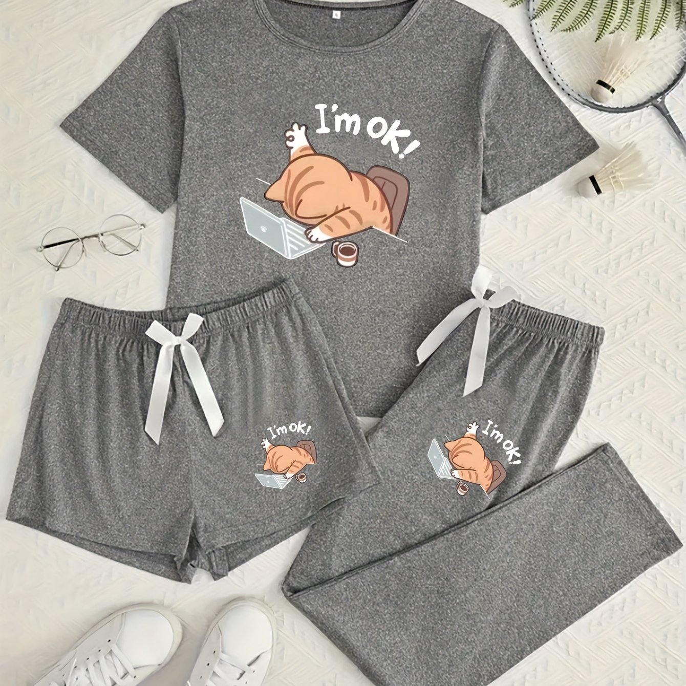 Image of 3pcs Pajama Set, Short-sleeve Pajamas With Cartoon Working Kitten Print, Shorts And Pants - Bow Style, Suitable For Multiple , For Teenager