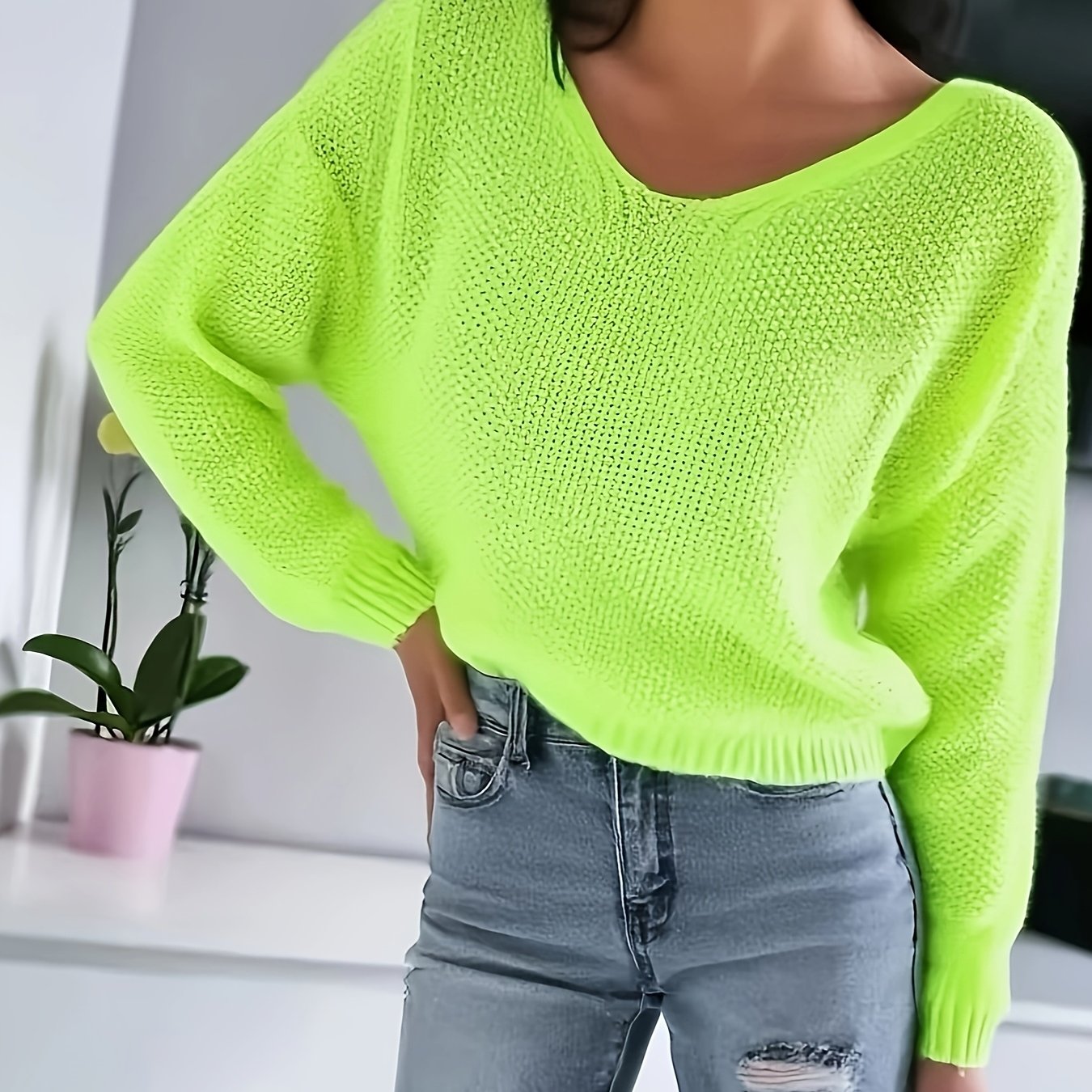 2025 Spring/summer New Fashionable And Sexy Women's Pullover "nian Nian"
