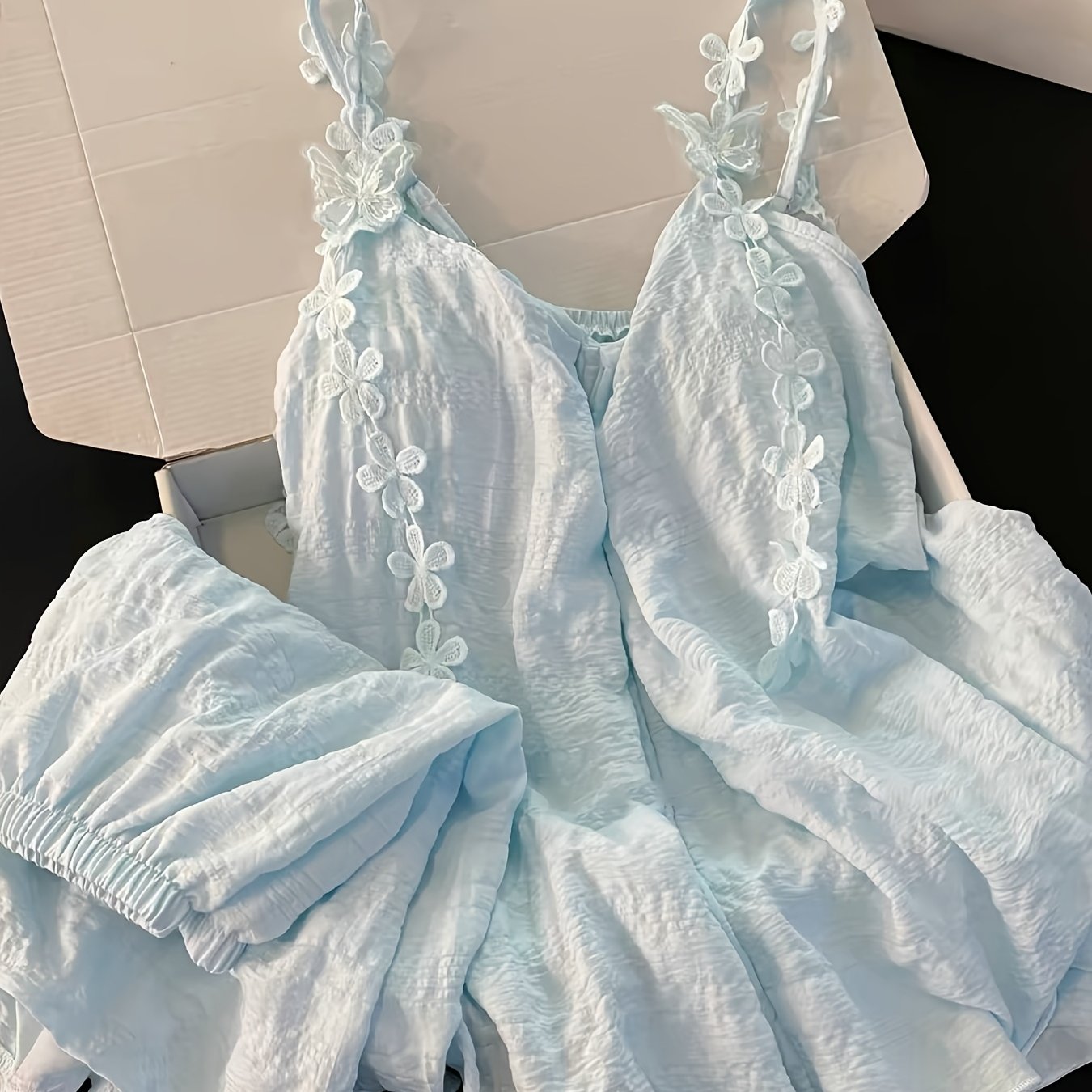 TEMU レディース 夏用 でキュートな花柄パジャマセット パッド入りキャミソールとサスペンダーショーツ付き