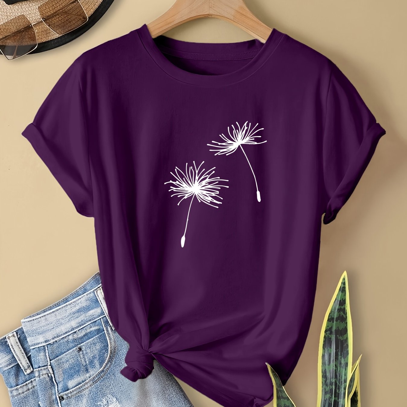 Plus Size, Plus Size Dandelion Printed T- Shirt, Spring/ Summer Casual Short Sleeved Round Neck Top, Women' S Plus Size Clothing