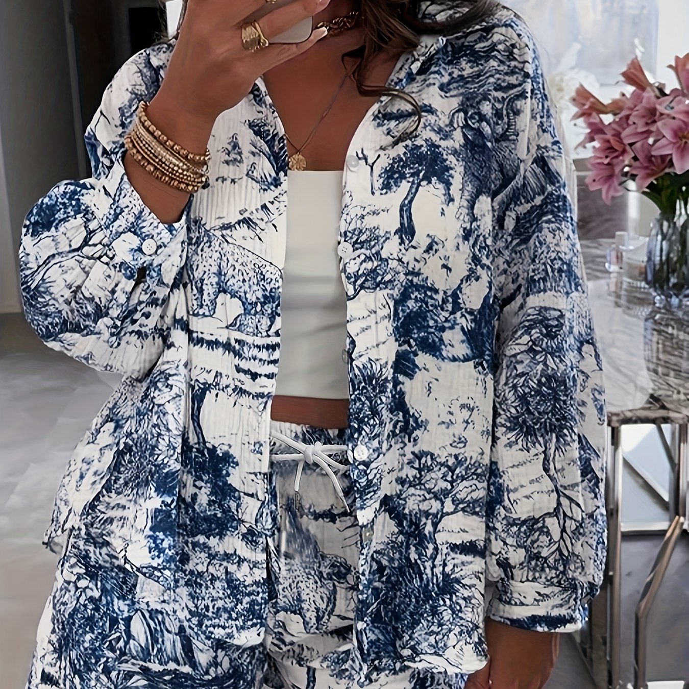 TEMU New Women's Casual Ink Painting Print Design Women's Long Sleeve Shorts Set