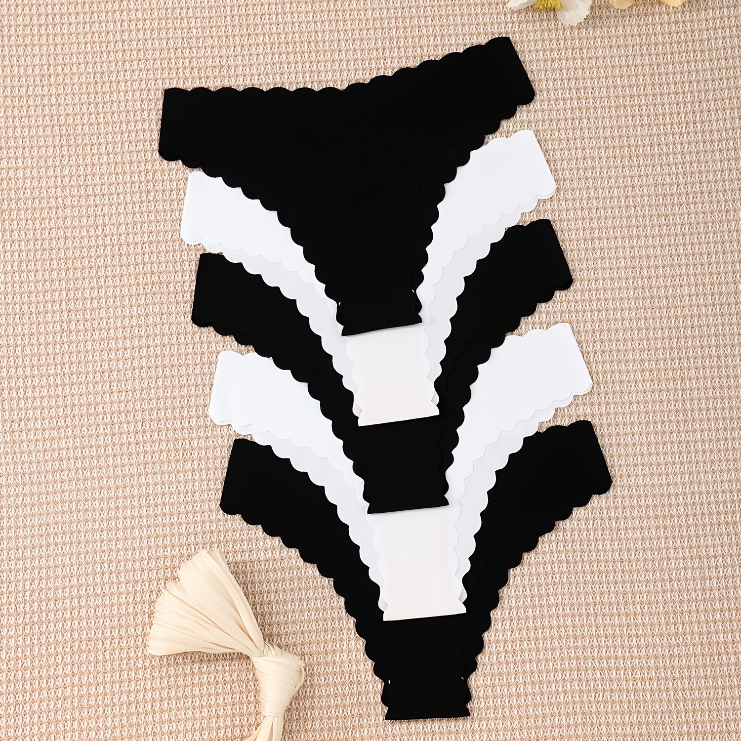 TEMU 5-pack Women's Quick-dry Low-rise Cheeky Underwear - Soft Breathable Seamless Briefs, Minimalist Solid Color Panty (non-) - Daily Wear & Swim