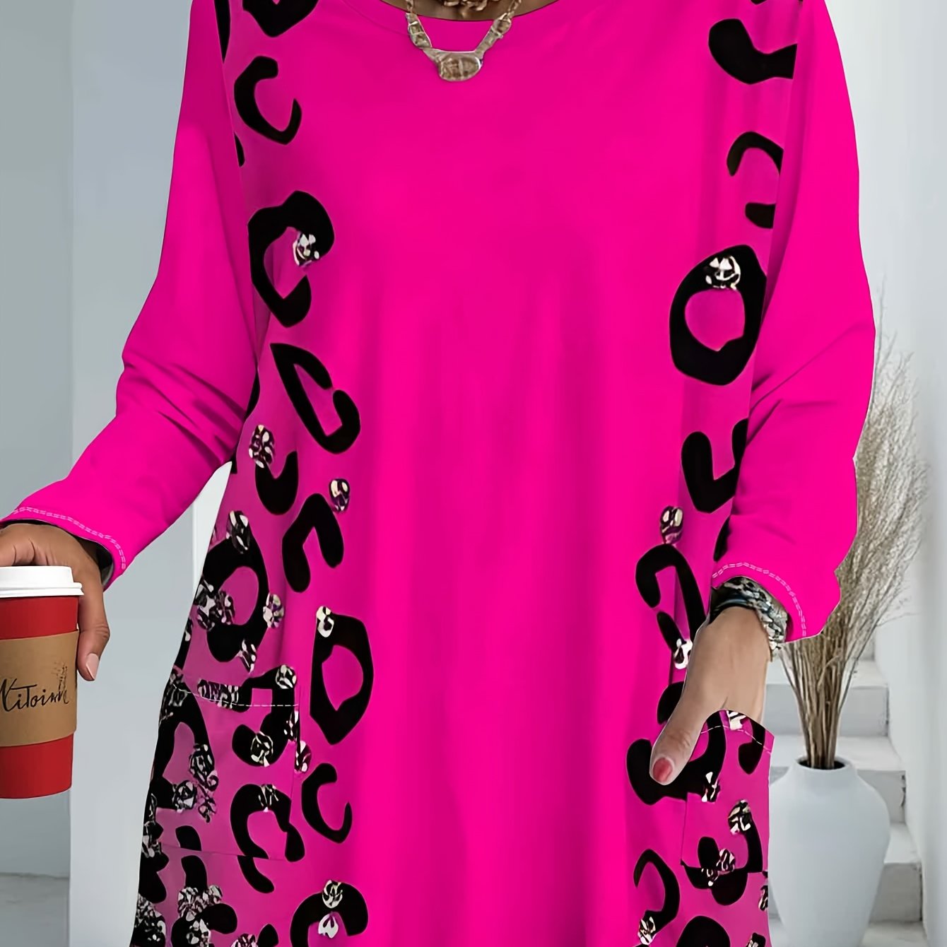 TEMU Plus-size Women's Printed Long-sleeve Loose- With Pockets. Fashionable Casual T-shirt Featuring Elegant Leopard Print Accents, And Versatile