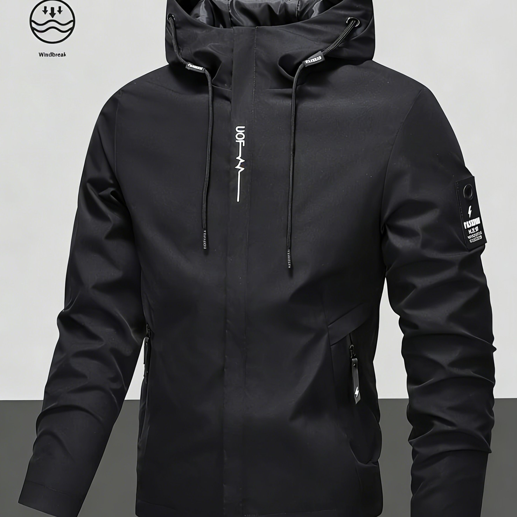 E-shop Herren Schwarze Kapuzenjacke mit Frontzugband, Weißes Linienmuster auf der Brust, Ärmel mit Grafik Text, Reißverschluss-Seitentaschen für