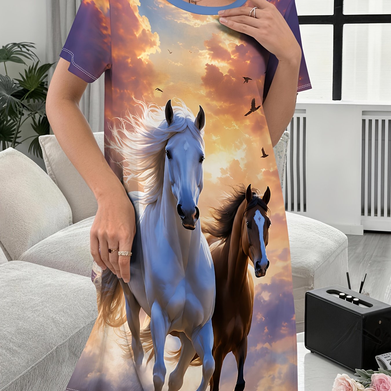 TEMU Women's Casual For Home Nightgown, Elegant Horse And Sunset Print, Comfortable For , Ladies' Nightdress, Elegant Women's Clothing For Holidays,