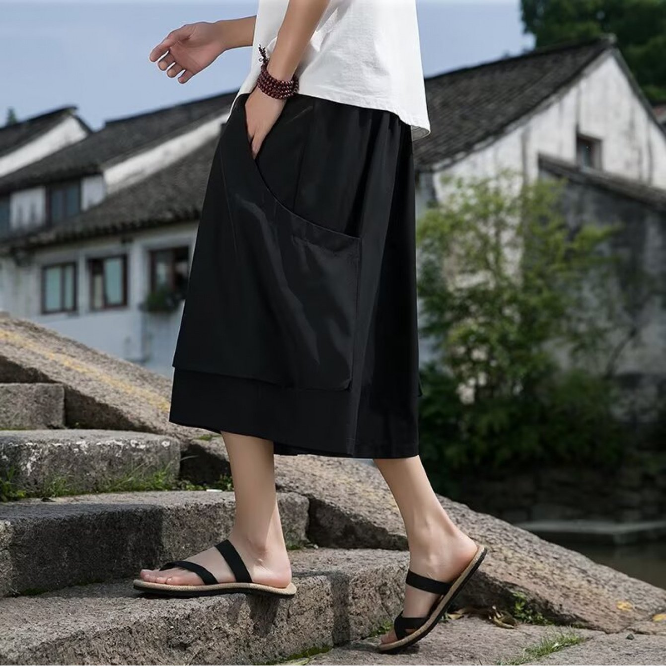 TEMU メンズ用ブラックワイドレッグドパンツ、夏用ルーズ機能カーゴショーツ、薄手夏トレンディスポーツシックスポイントパンツ