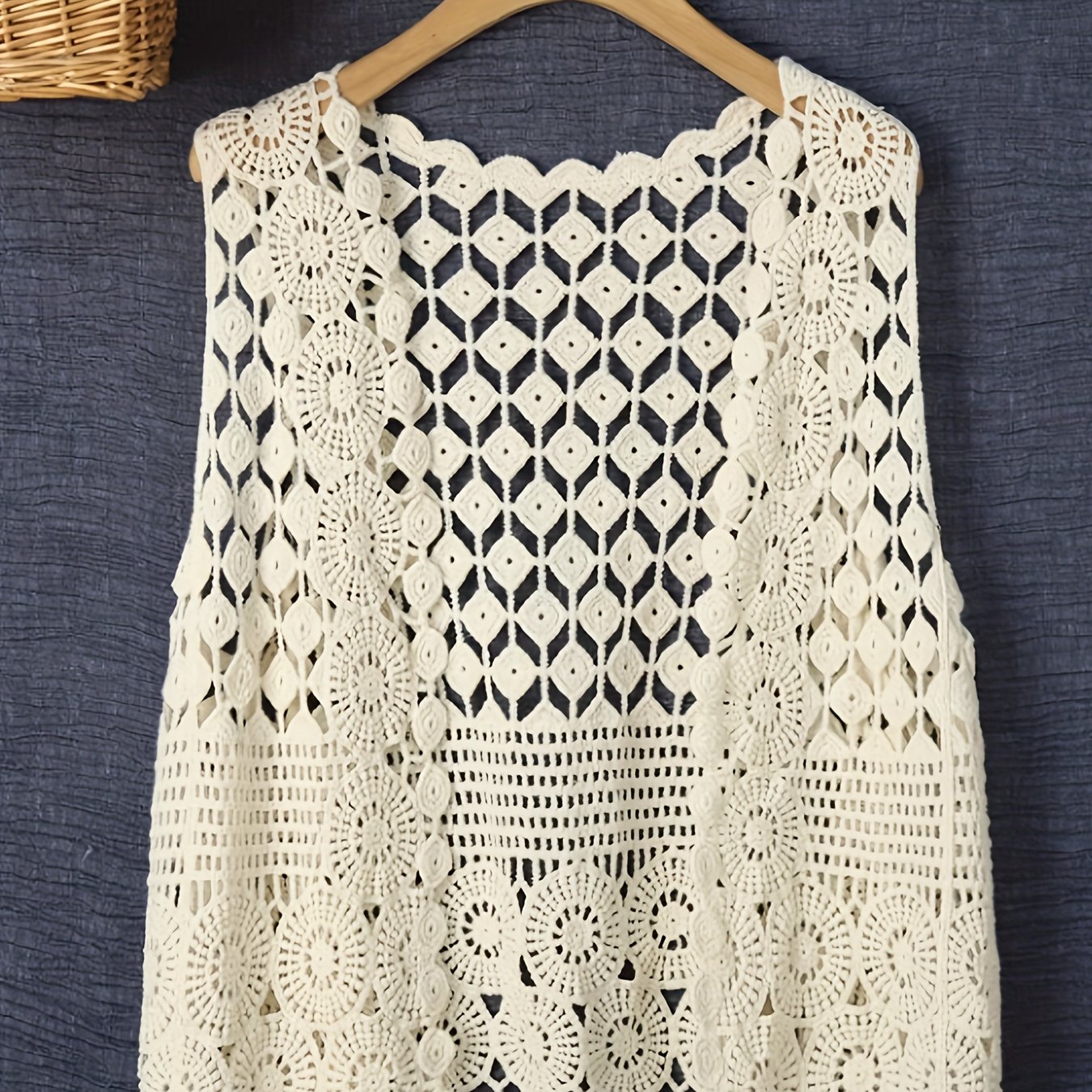 Cardigan, V Neck Design Short Sleeves For Soft And Cozy Knitwear Construction Adorable