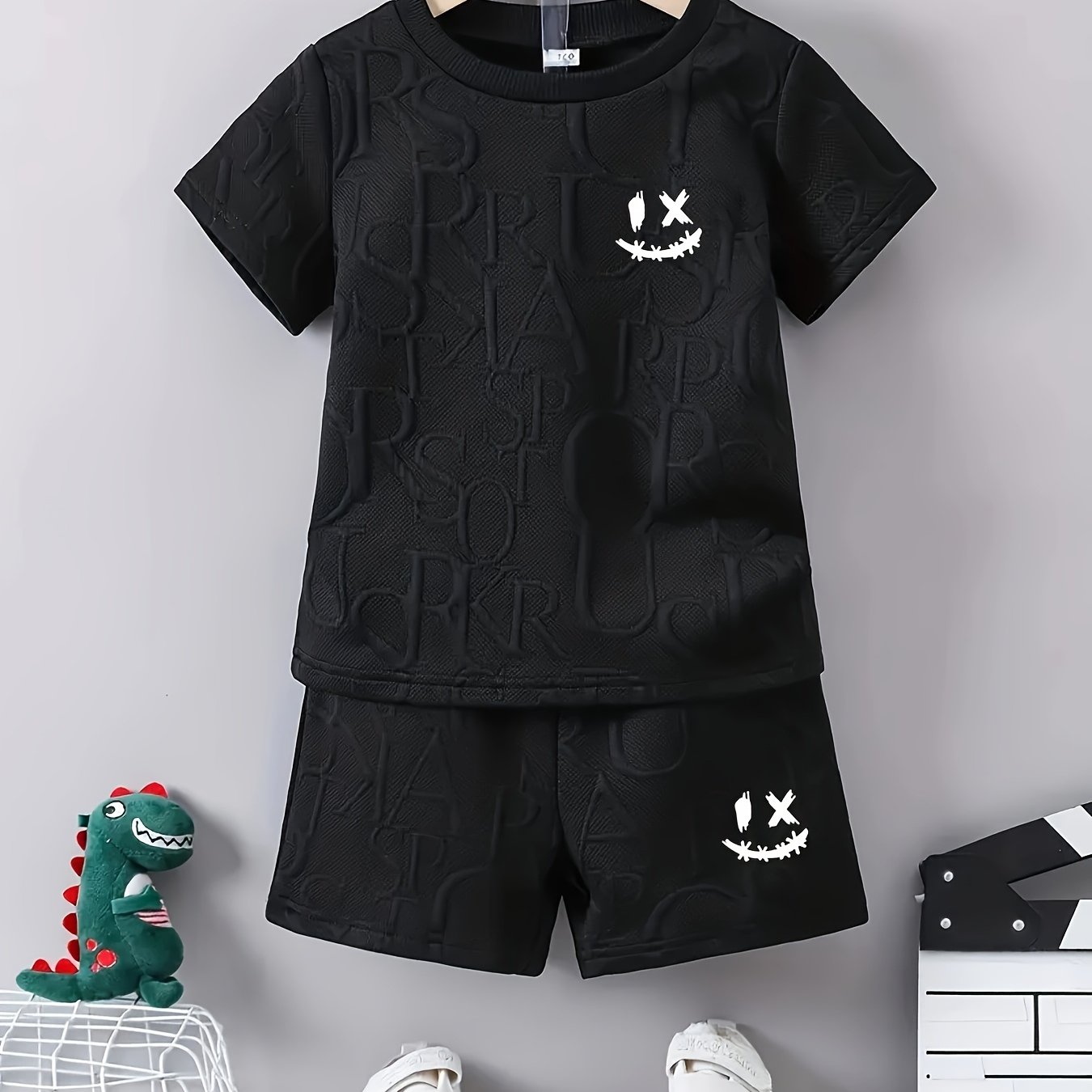 Image of 2pcs Boys' Casual Embossed Comfortable All-match Short Sleeve T-shirt And Shorts Set, Cool, Lightweight, Comfortable Summer Outfit, For Outdoor
