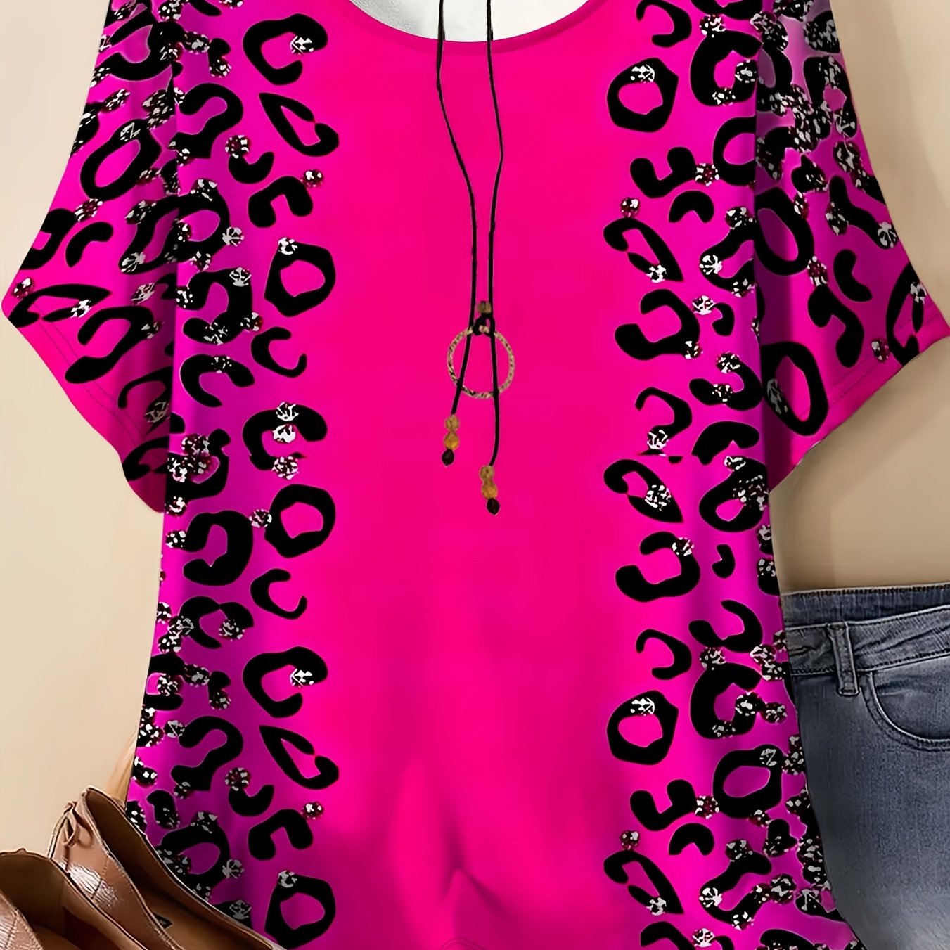 TEMU Women's Plus Size Round Neck T-shirt, Magenta Base With Side Leopard Print, Loose Fit, Perfectly Blending Vintage , And , Suitable For Music