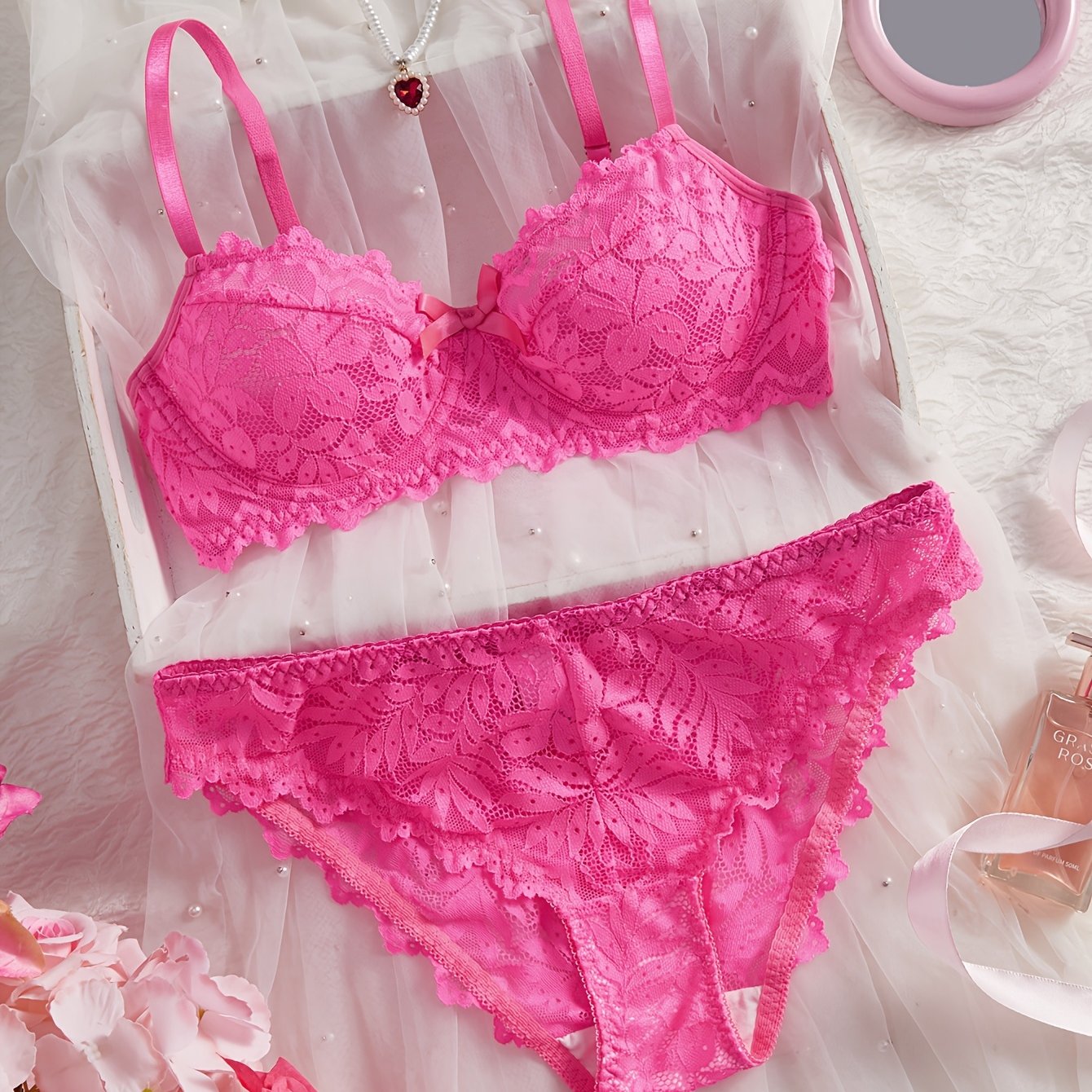 E-shop Damen-BH mit rosaroter Spitzenbesatz + Damen-Slip, auffällig formhebend, 2-teiliges Set alltagstaugliche Damenunterwäsche