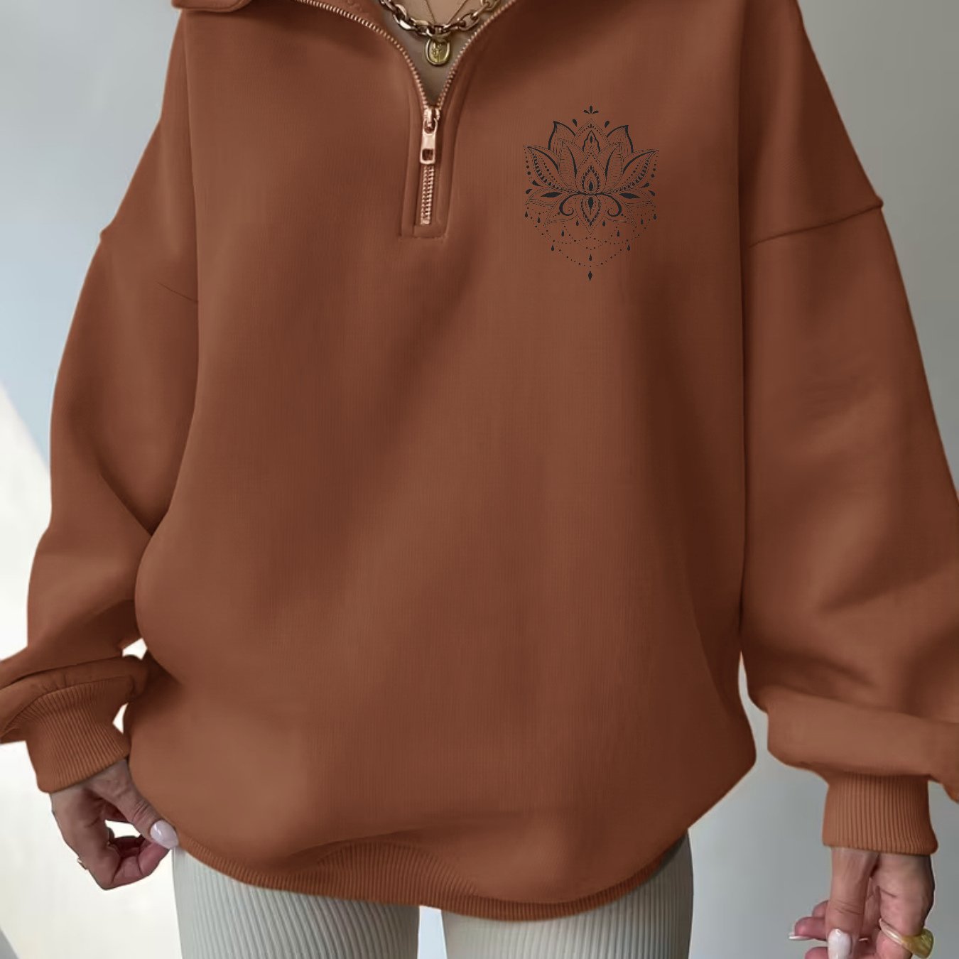 Image of Women's Half-zip Oversized Sweatshirt With Floral Print, Casual Long Sleeve Pullover For Fall Winter Daily Wear, Cozy & Stylish, From Poland