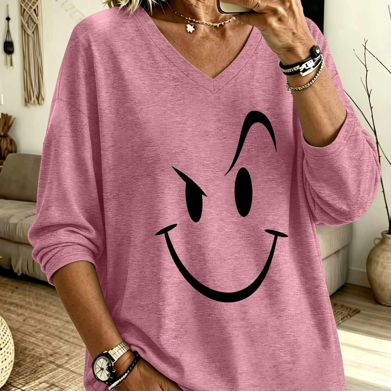TEMU Plus Size - Spring Summer Plus Size Women's Trendy Pattern Eyebrow Twisted Mouth Smile V-neck Long Sleeve T-shirt, Viscose Fabric - Care Machine