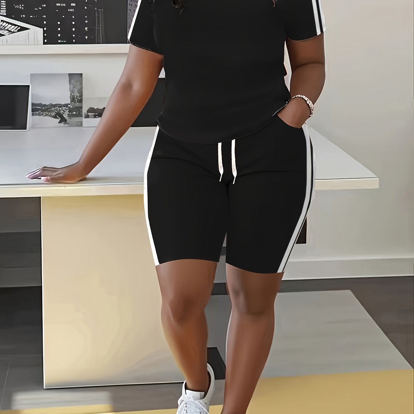 Image of Plus Size - Plus Size - A Two-piece Outfit For Plus-size Women, Featuring A Short-sleeve Top And Shorts, Casual Striped Bottoms With A Drawstring And Pockets, From Stretchy Material