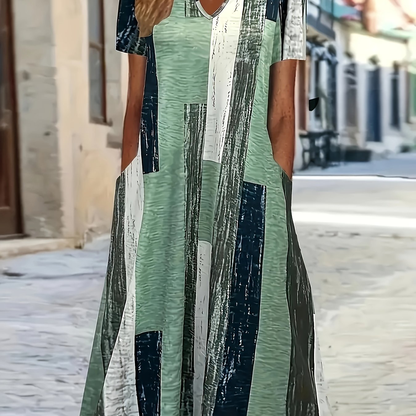 Image of Plus Size, Plus Size Color Block Pendant - Fashionable Notch Neck Dress, Stylish Geometric Print, Comfortable Short Sleeve Design For Curvy Women