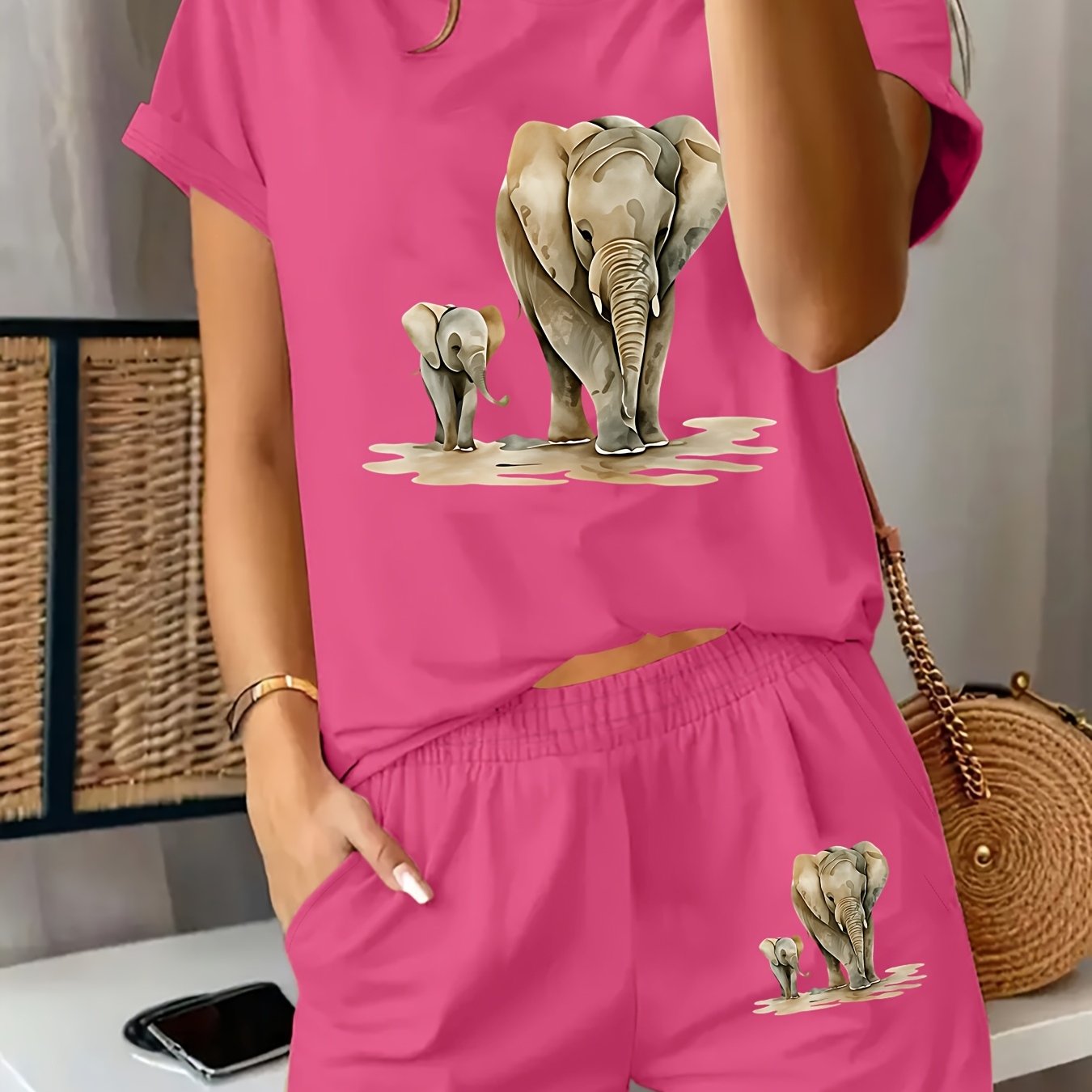 TEMU 2026 Summer New Arrivals, A Casual Short-sleeve Top With Elephant Mom Print With Elastic Waist Pocket Shorts For Women, A Two-piece Set