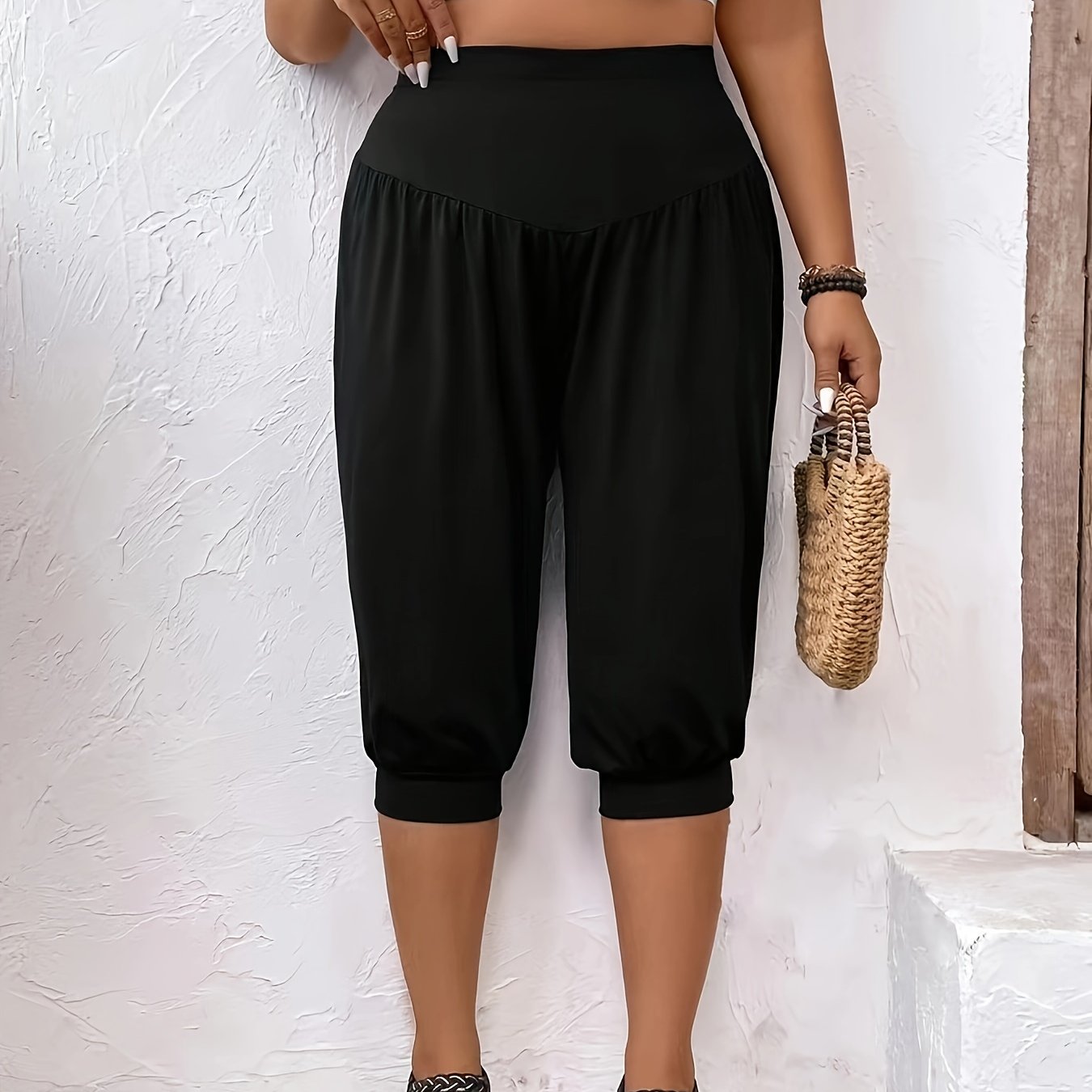 Image of Plus Size, Women's Mid-length Pants 000031