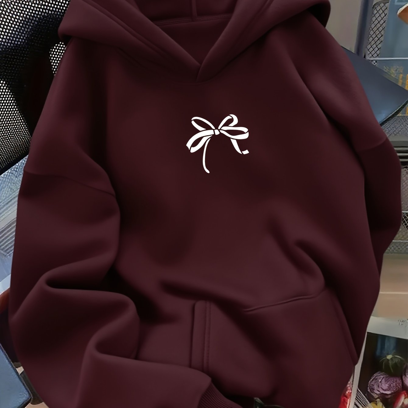 TEMU D92 - A Women's Hooded Sweatshirt Featuring A Trendy And Creative Minimalist Bow Pattern Print. This Stylish And Loose-fitting Autumn And Winter