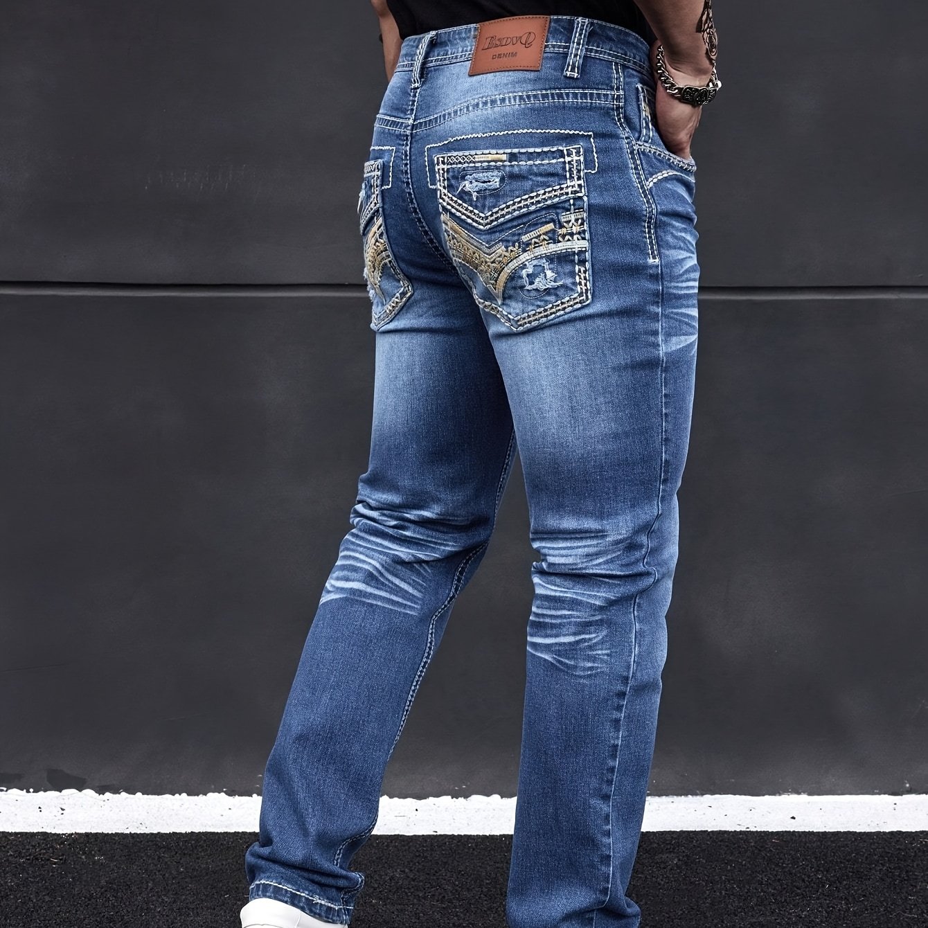 Men's Elastic Washed Denim Jeans With Thick Line Embroidery On The Front And